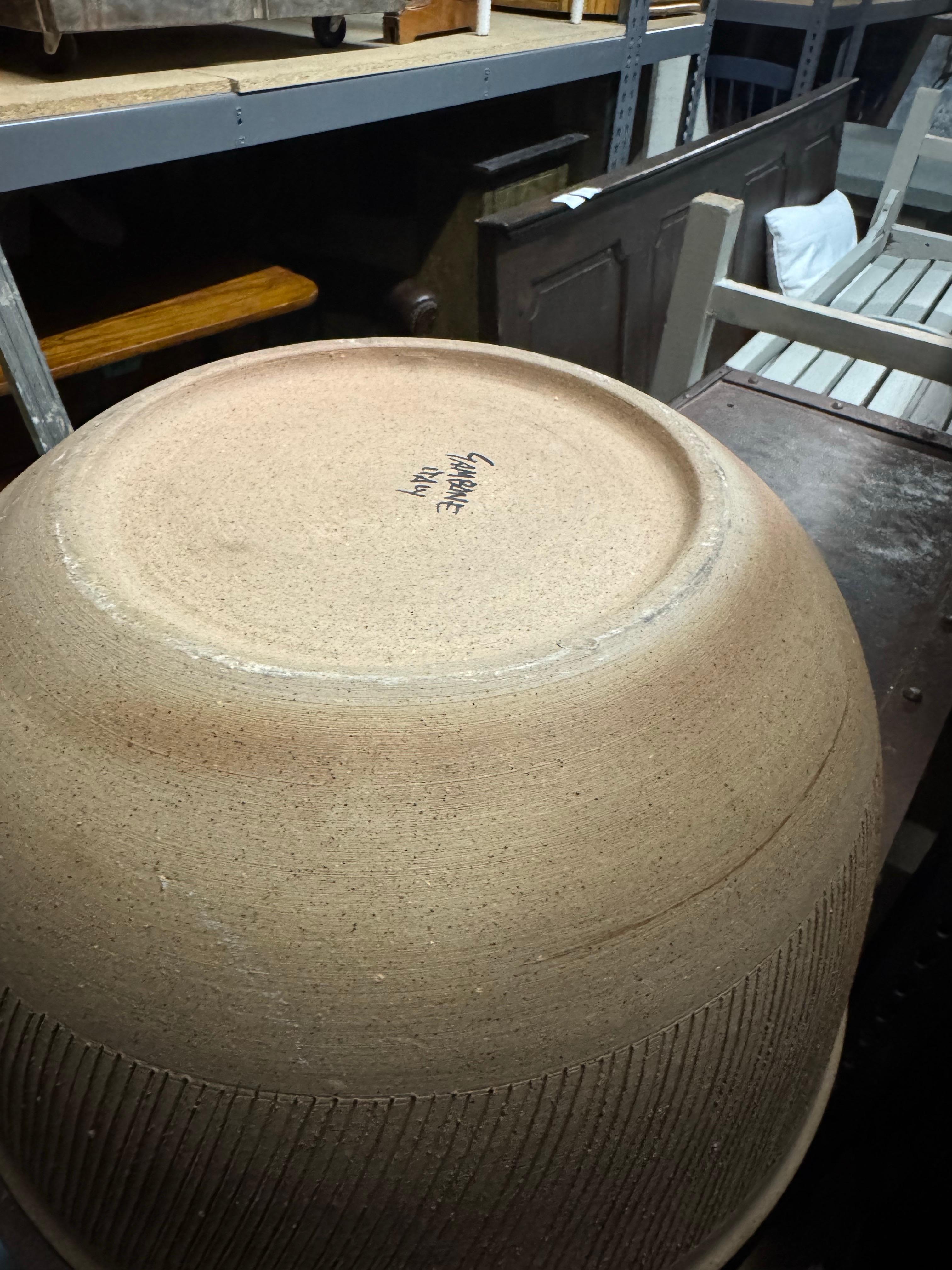 Bruno Gambone, Large Centerpiece Bowl in vendita 5