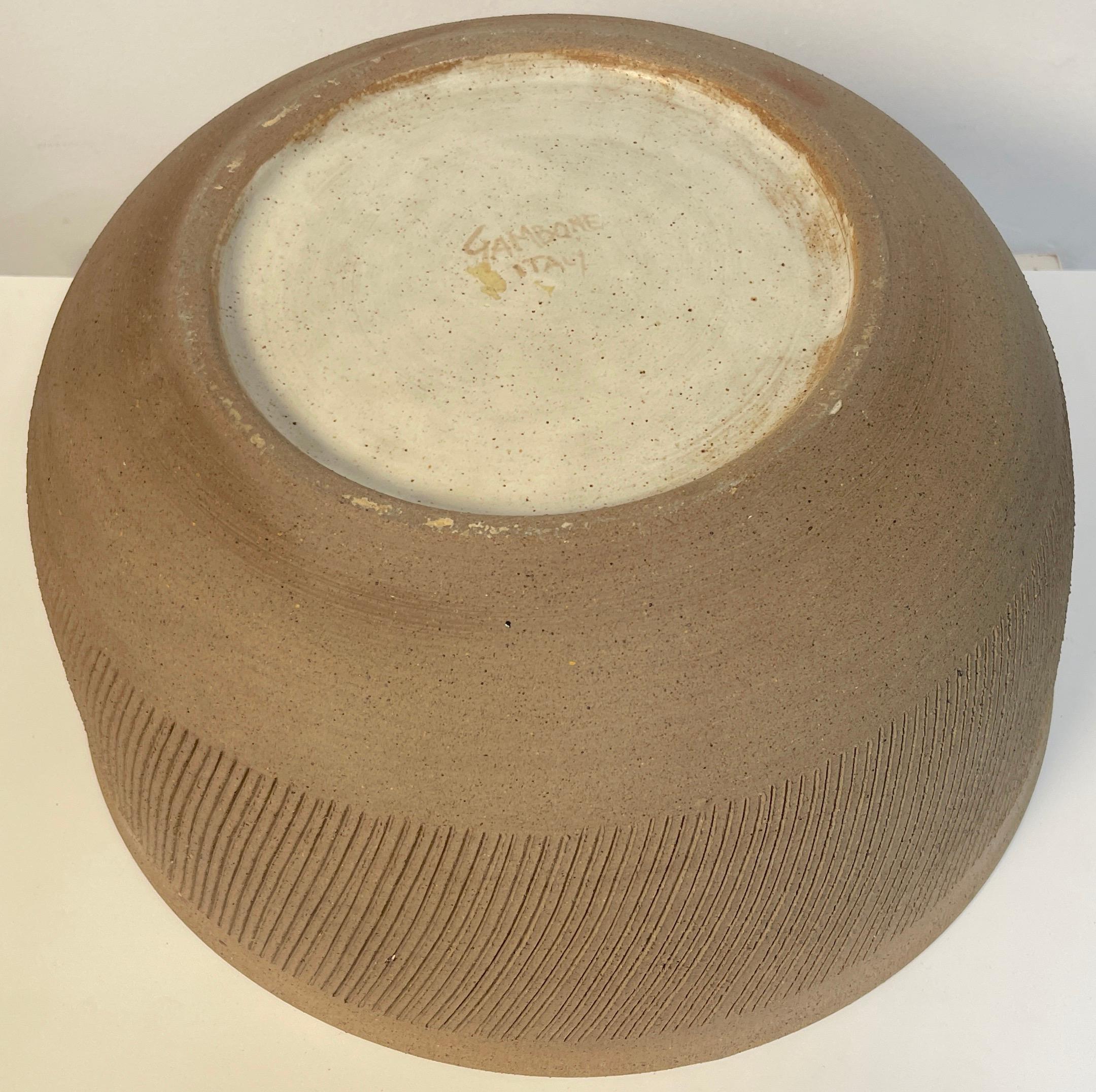 Bruno Gambone Large Incised Pottery Centerbowl, circa 1970s In Good Condition In West Palm Beach, FL