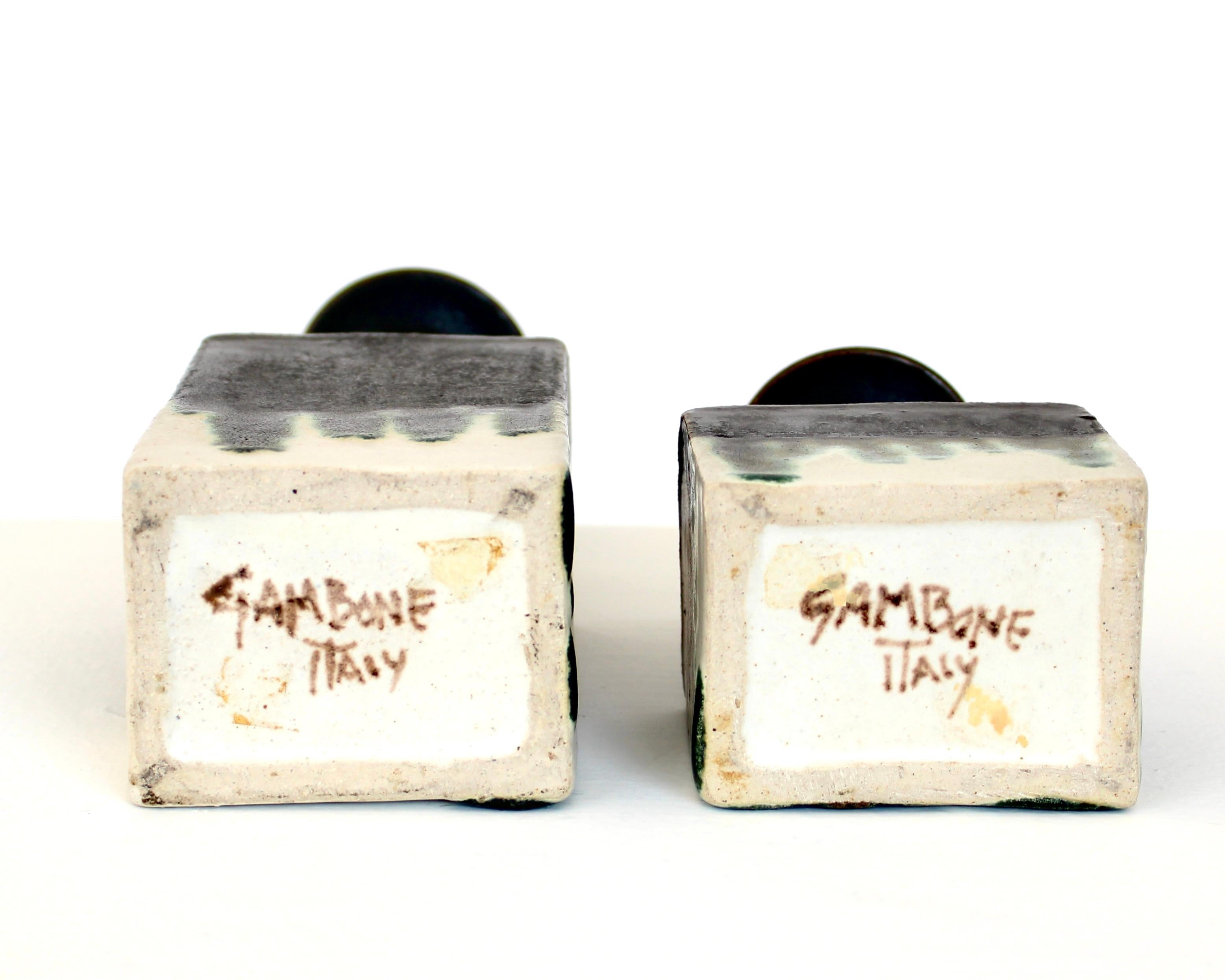 Paire de vases-bouteilles en céramique émaillée de Bruno Gambone, Italie, vers 1970 en vente 5
