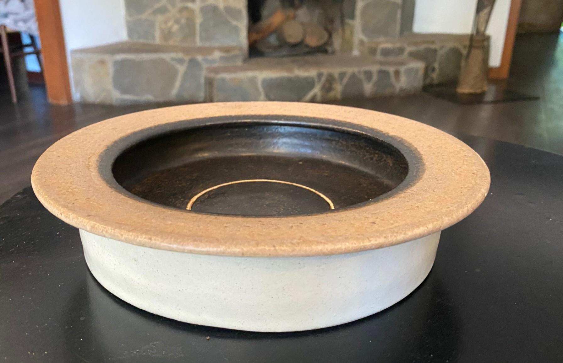 Fired Bruno Gambone Signed Mid-Century Modern Italian Pottery Stoneware Ceramic Bowl For Sale