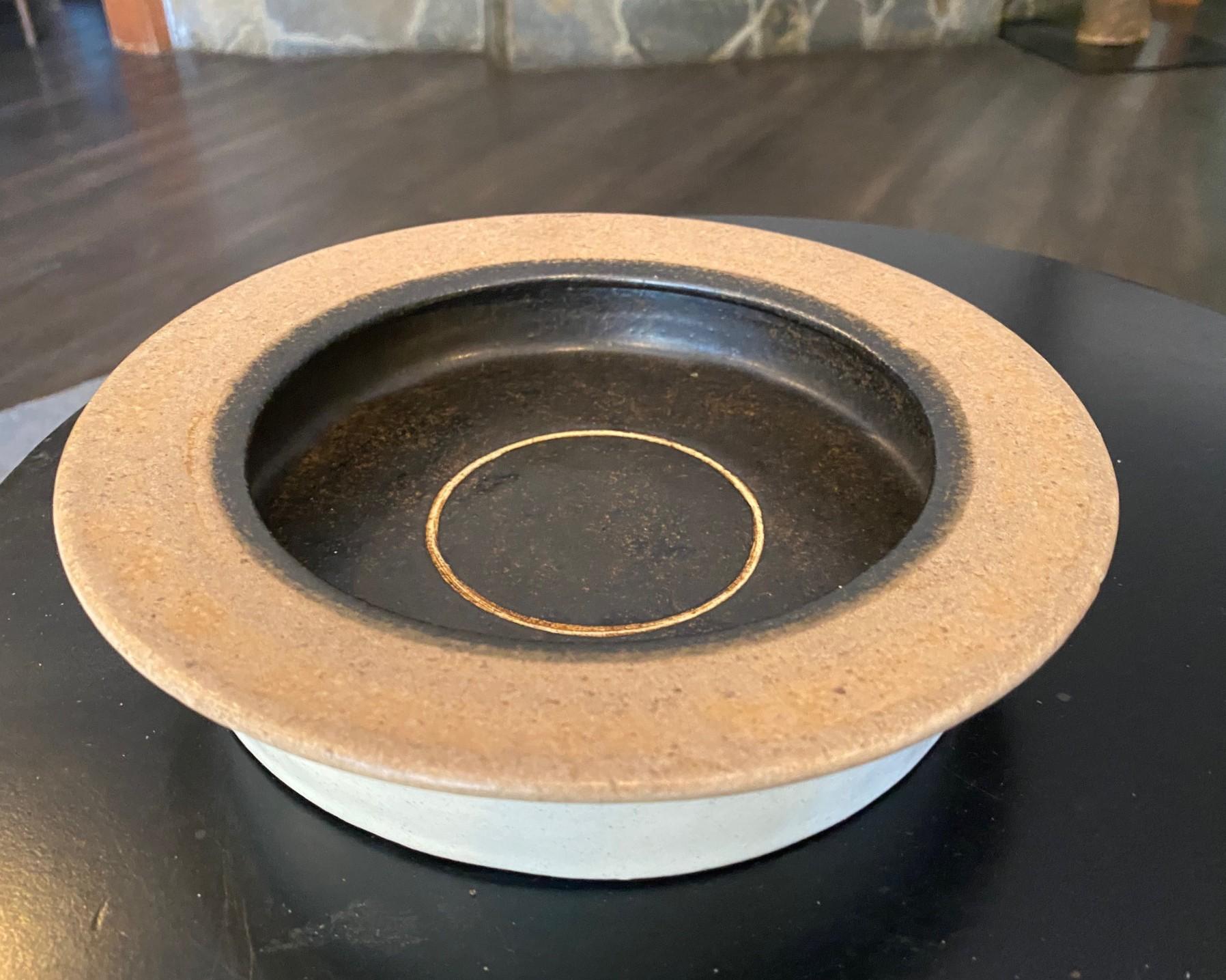 Bruno Gambone Signed Mid-Century Modern Italian Pottery Stoneware Ceramic Bowl For Sale 1