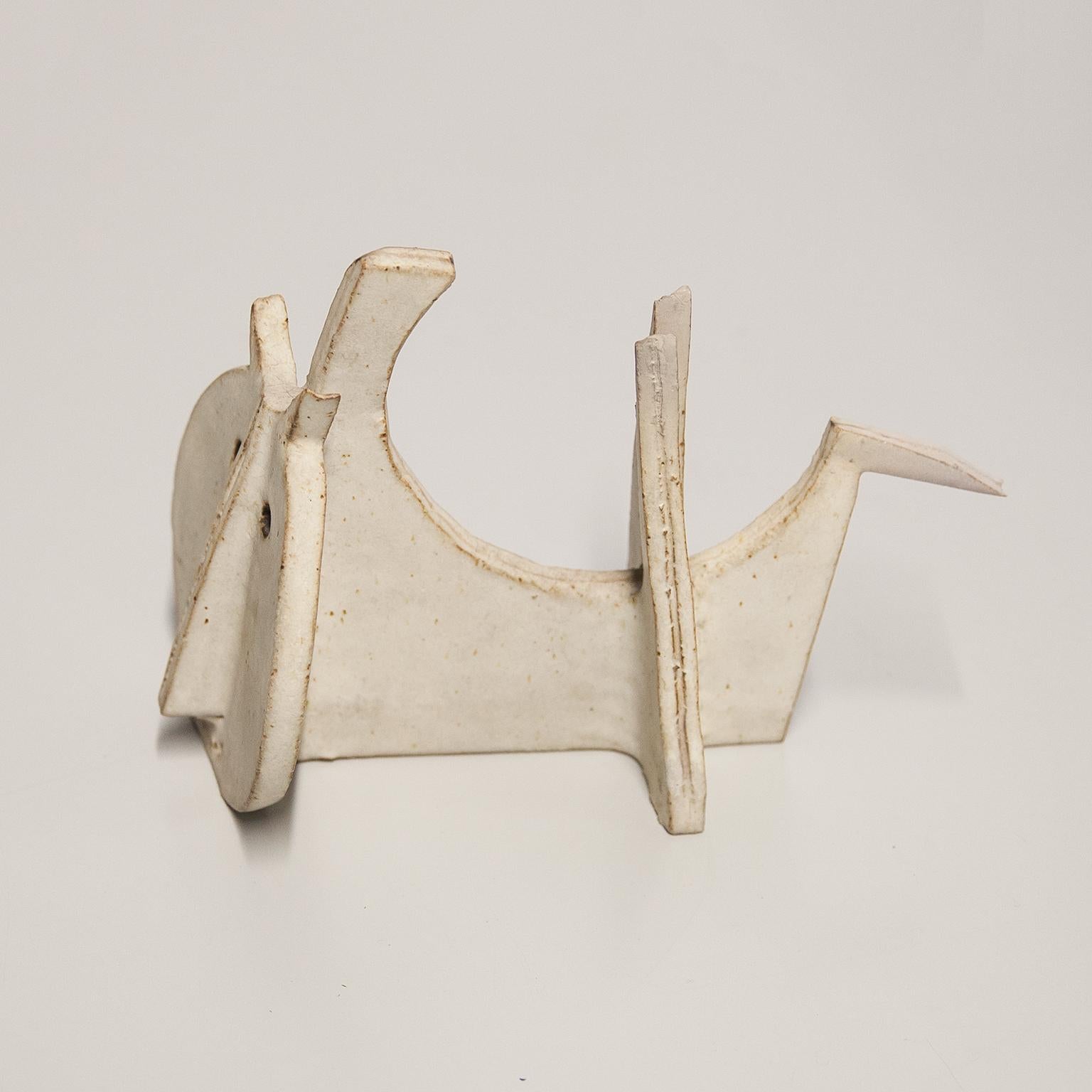 Mid-Century Modern Sculpture abstraite chat II en grès de Bruno Gambone en vente
