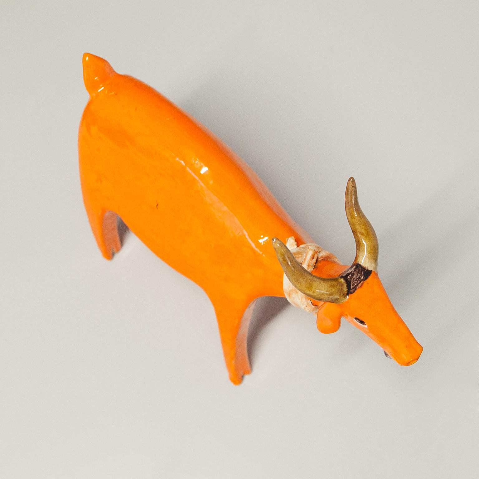 Fin du 20e siècle Bruno Gambone grès émaillé orange pour chèvre, années 1970 en vente