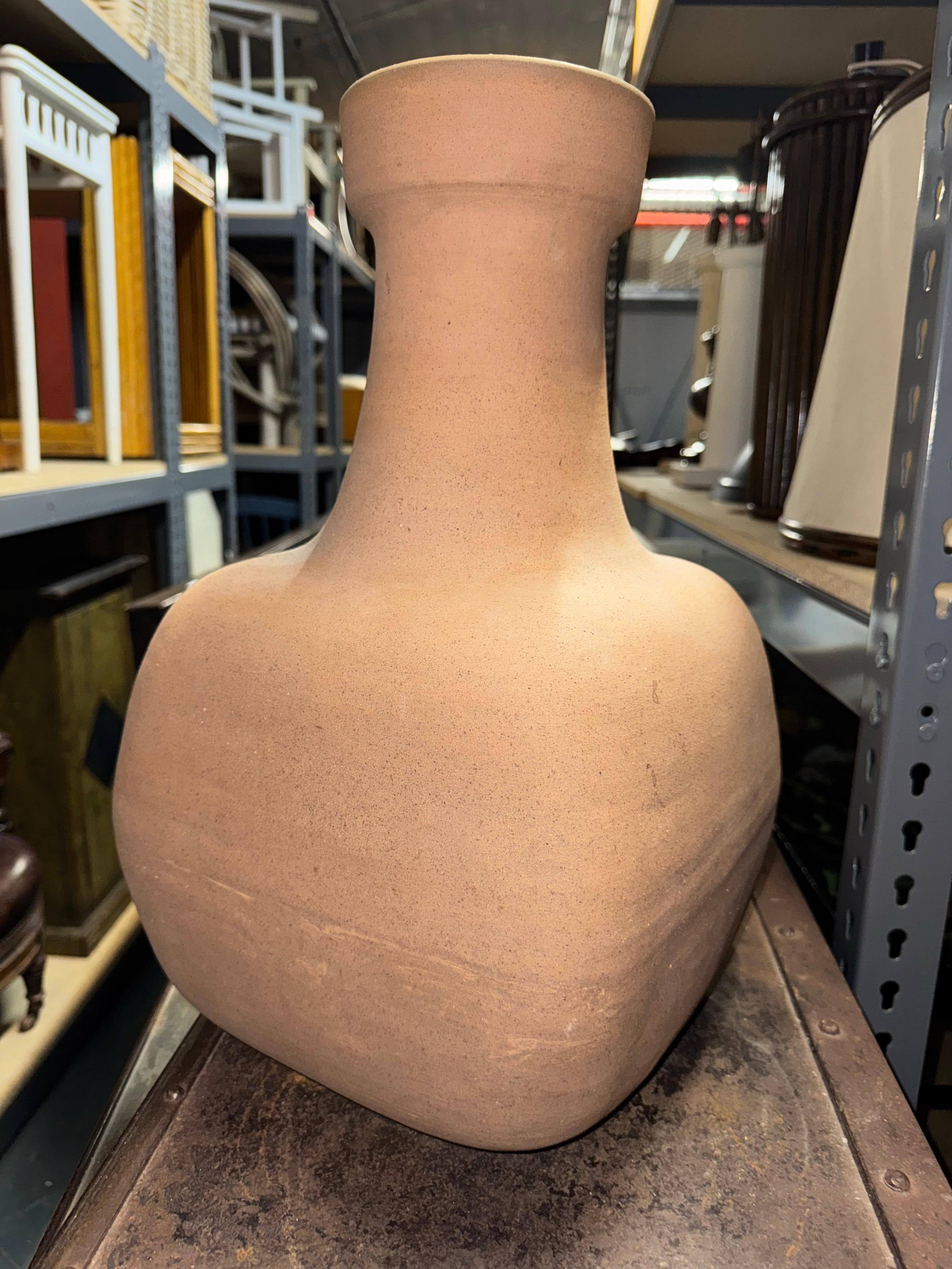 Fine XX secolo Bruno Gambone Vase, 1970s, Italy in vendita