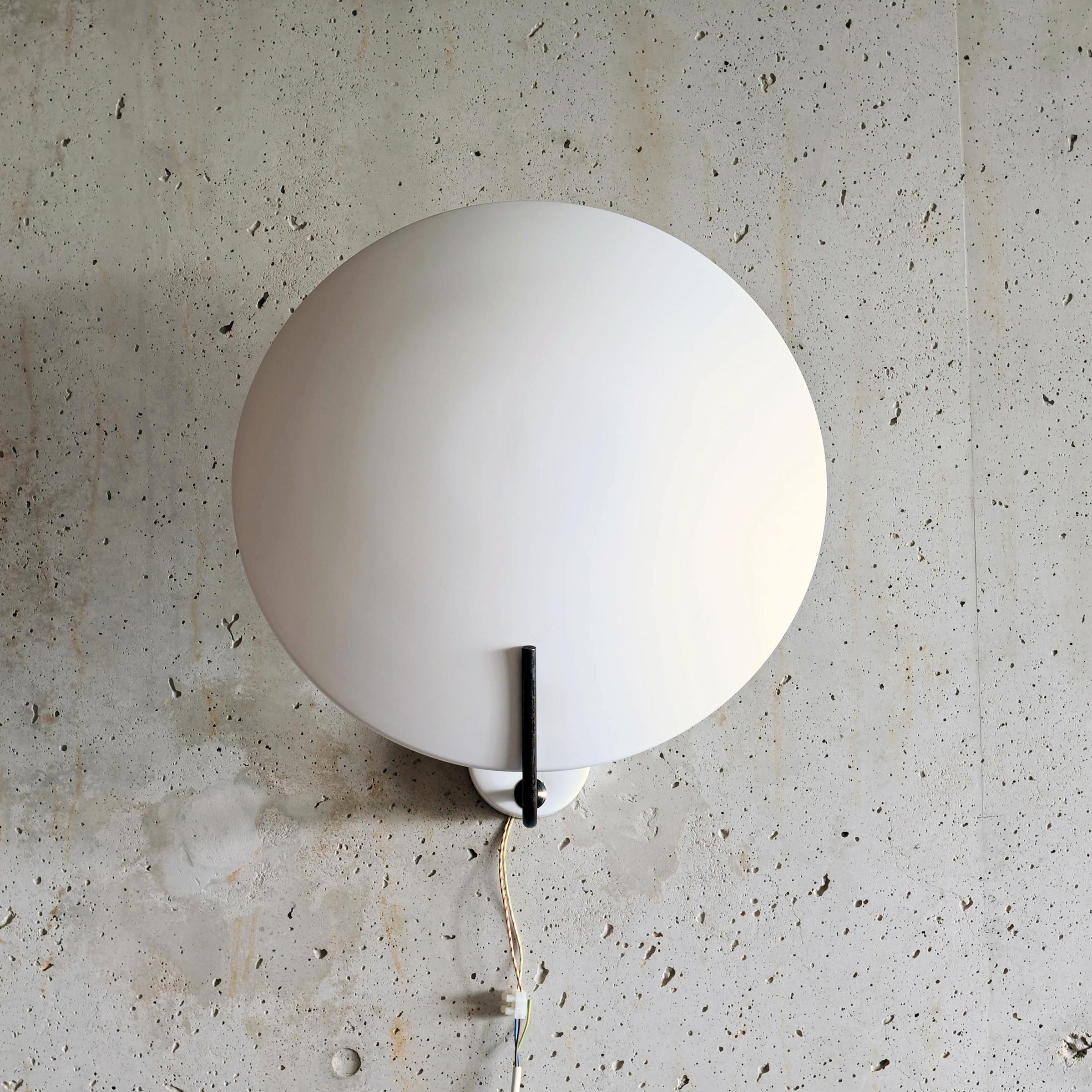 Bruno Gatta Wall or Ceiling Lamp Model 232 for Stilnovo, Italy, 1962 In Good Condition For Sale In Amsterdam, NL