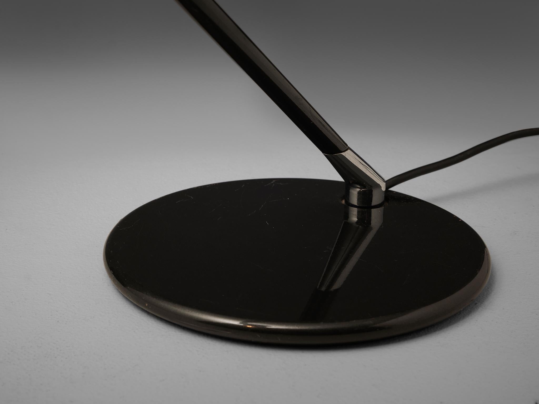 Bruno Gecchelin for Arteluce Adjustable Desk Lamp ‘Ring’ in Black Metal 4