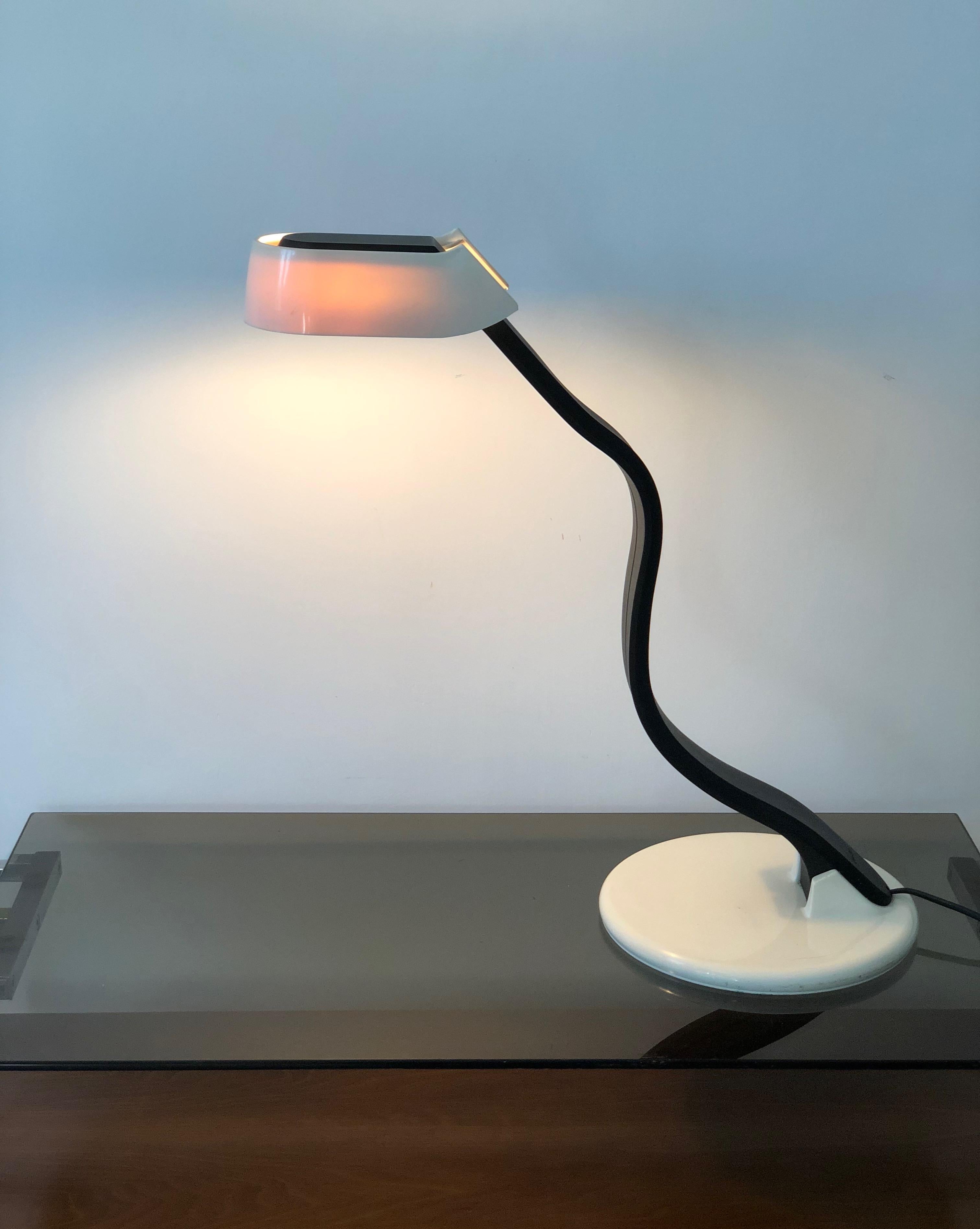 Italian Bruno Gecchelin for Guzzini Adjustable 'Snoky' Table Lamp, Italy, 1970s For Sale