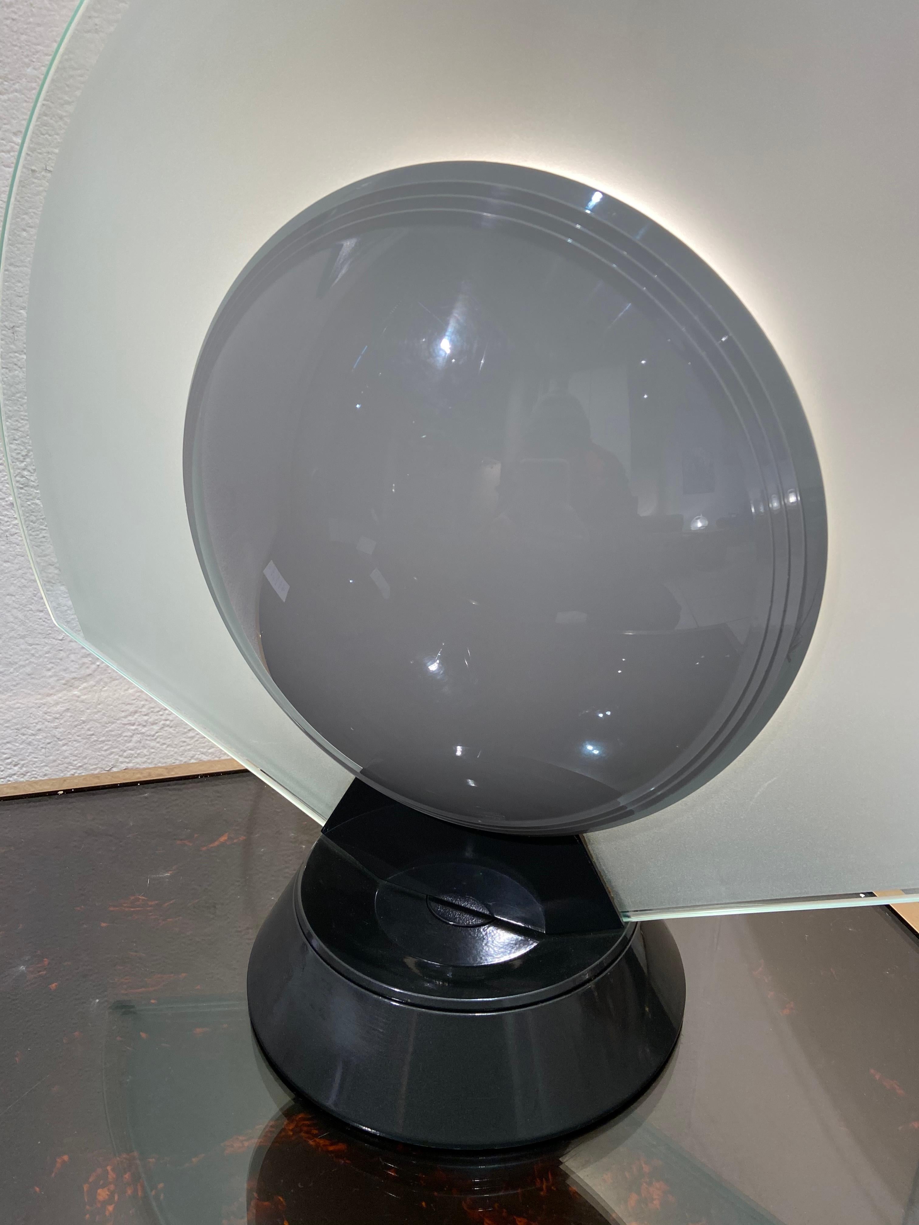 Bruno Gecchelin, Lampe „GONG“, um 1982 (Ende des 20. Jahrhunderts) im Angebot