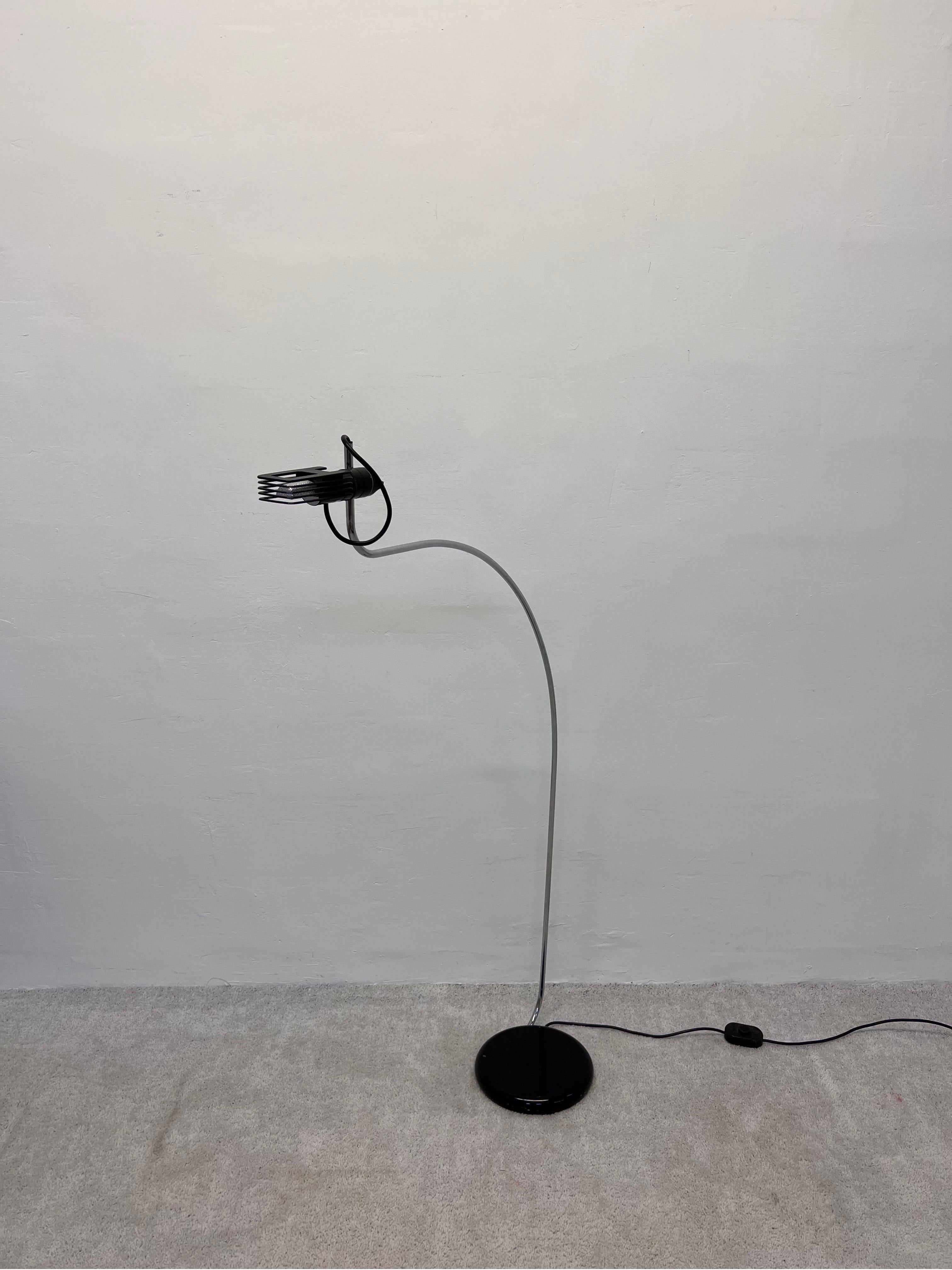 Mid-Century Modern Bruno Gecchelin Wing Floor Lamp for Oluce, Italy, 1970s For Sale