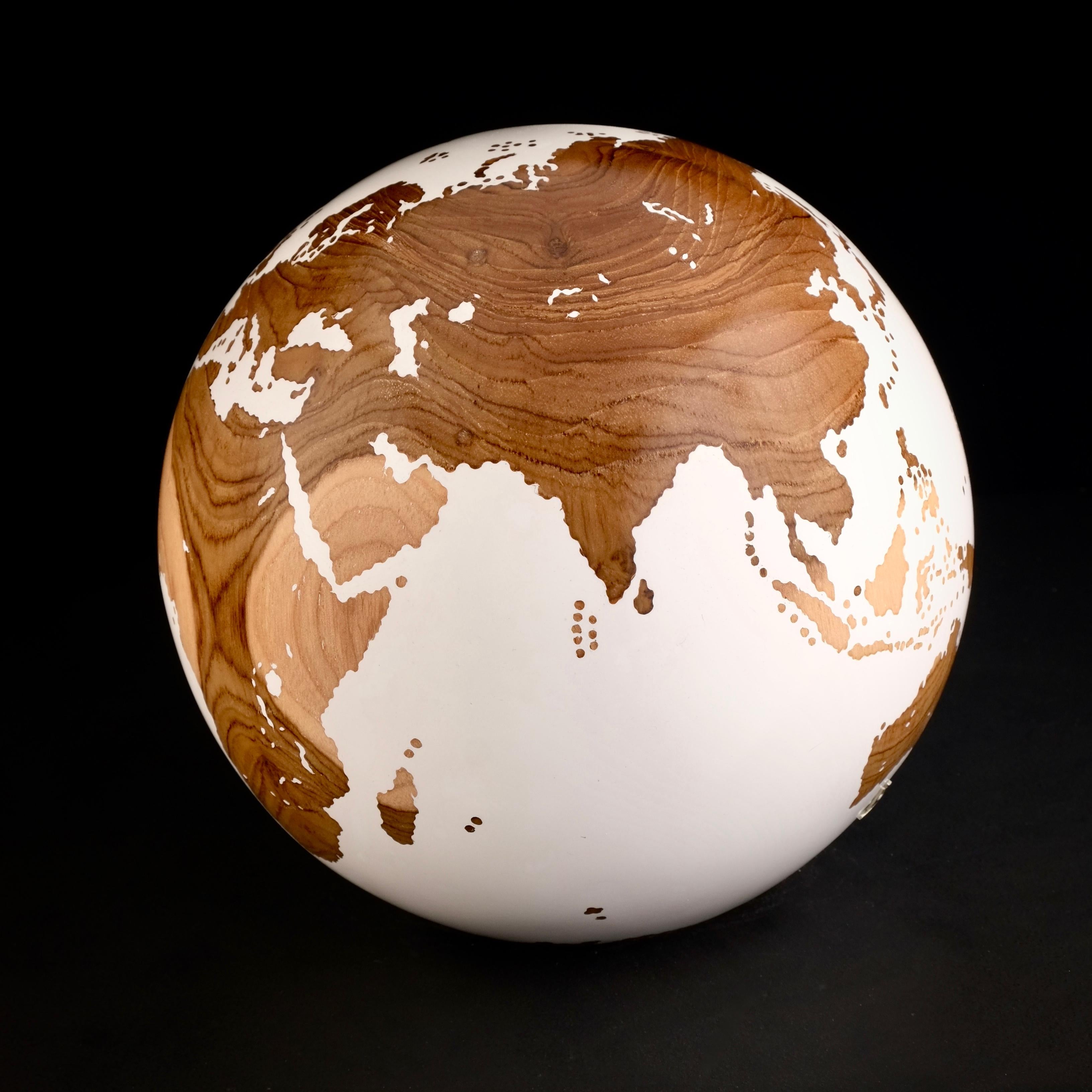 Excursion around the World Bruno Helgen Contemporary turning globe sculpture  For Sale 6