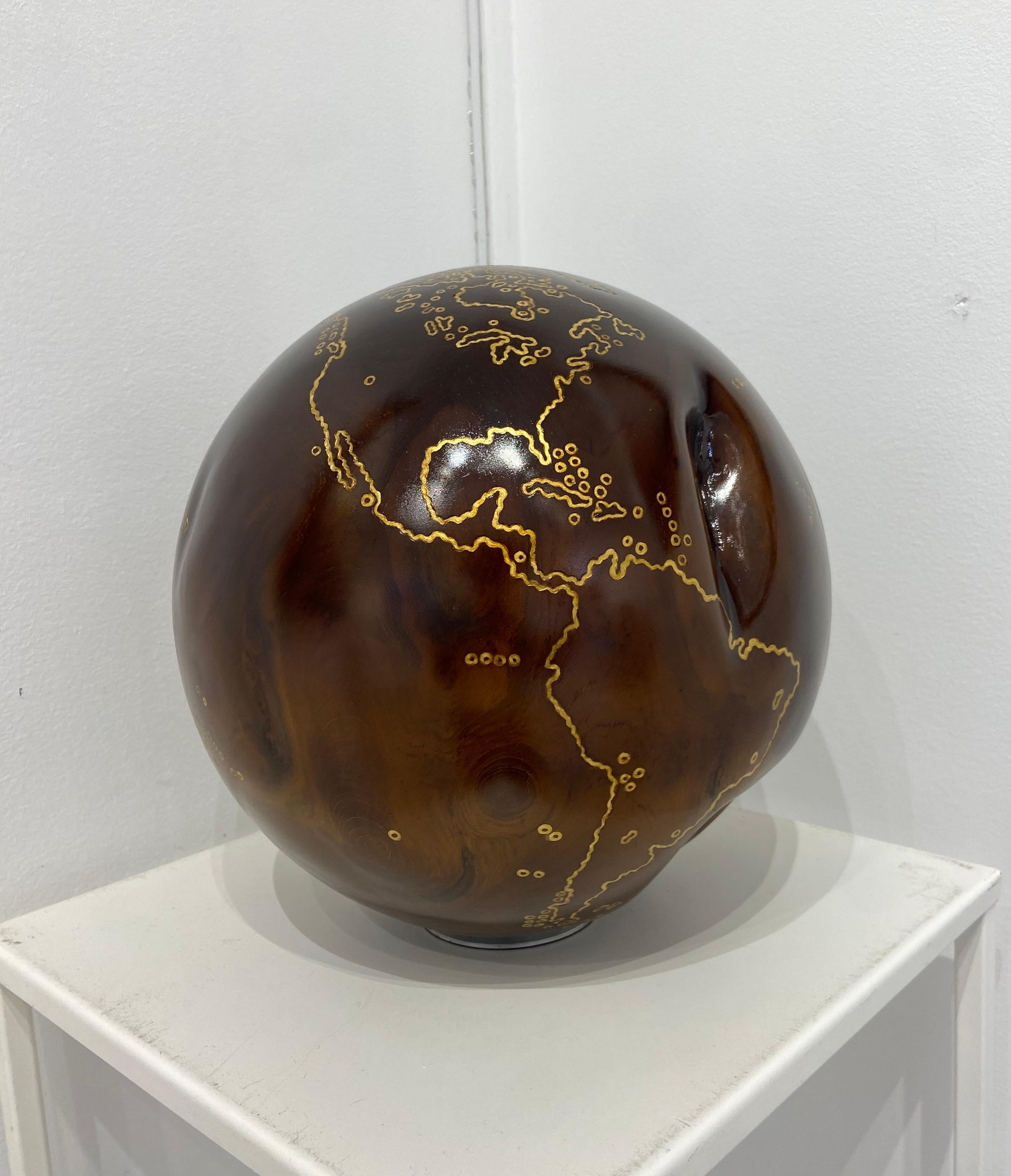 Lignes dorées Globe - Contemporain Sculpture par Bruno Helgen