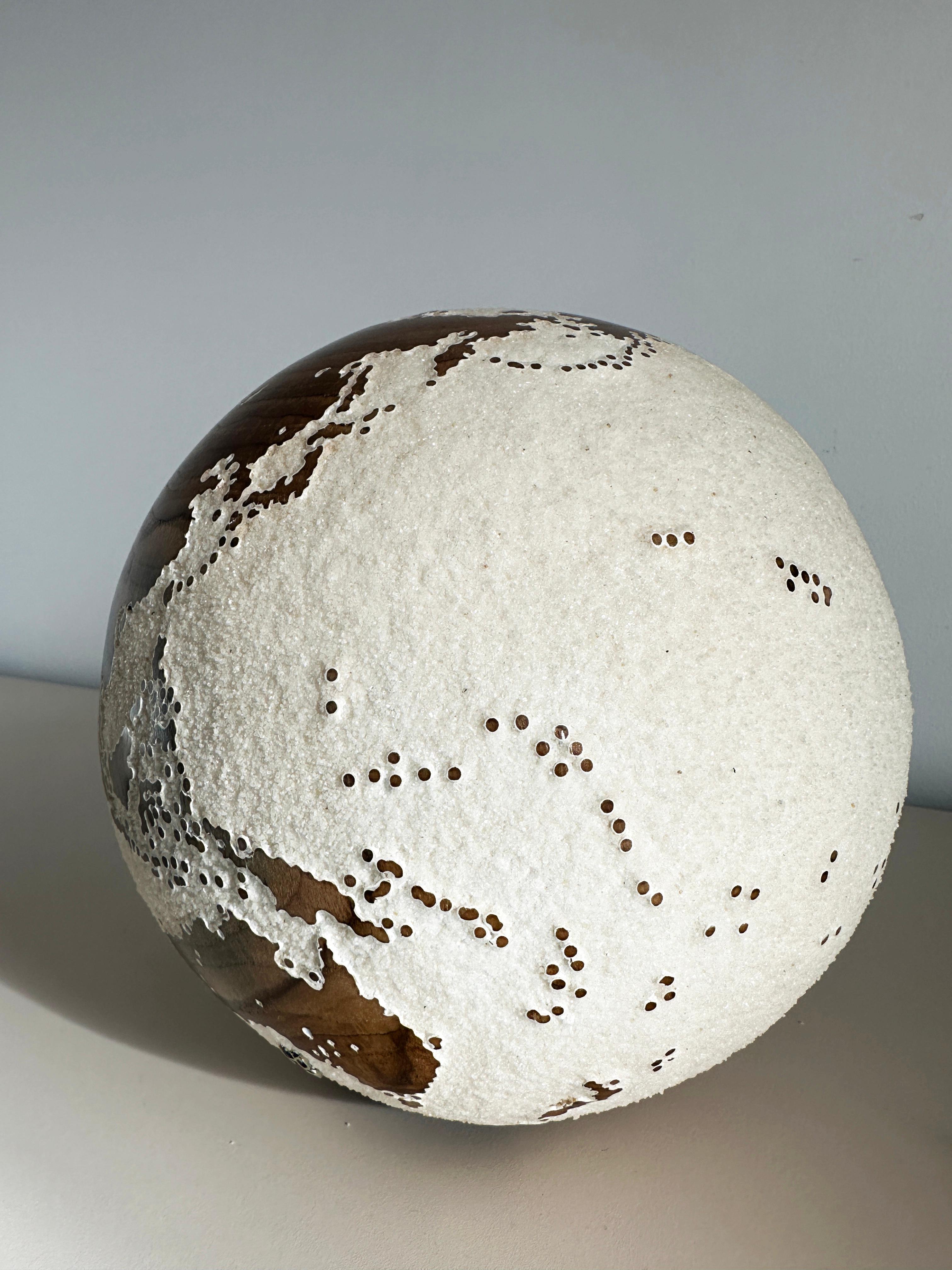 Make a Journey Teck Bruno Helgen Contemporary turning wood globe sculpture  en vente 7