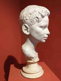 Ritratto di fanciullo figurativo fiorentino del XX secolo in gesso