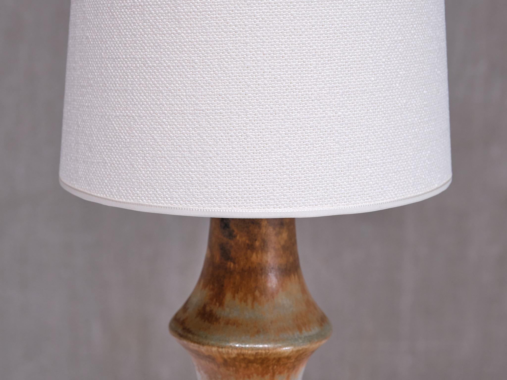 Tissu Lampe de table en céramique Bruno Karlsson, Ego Stengods, Suède, années 1960 en vente
