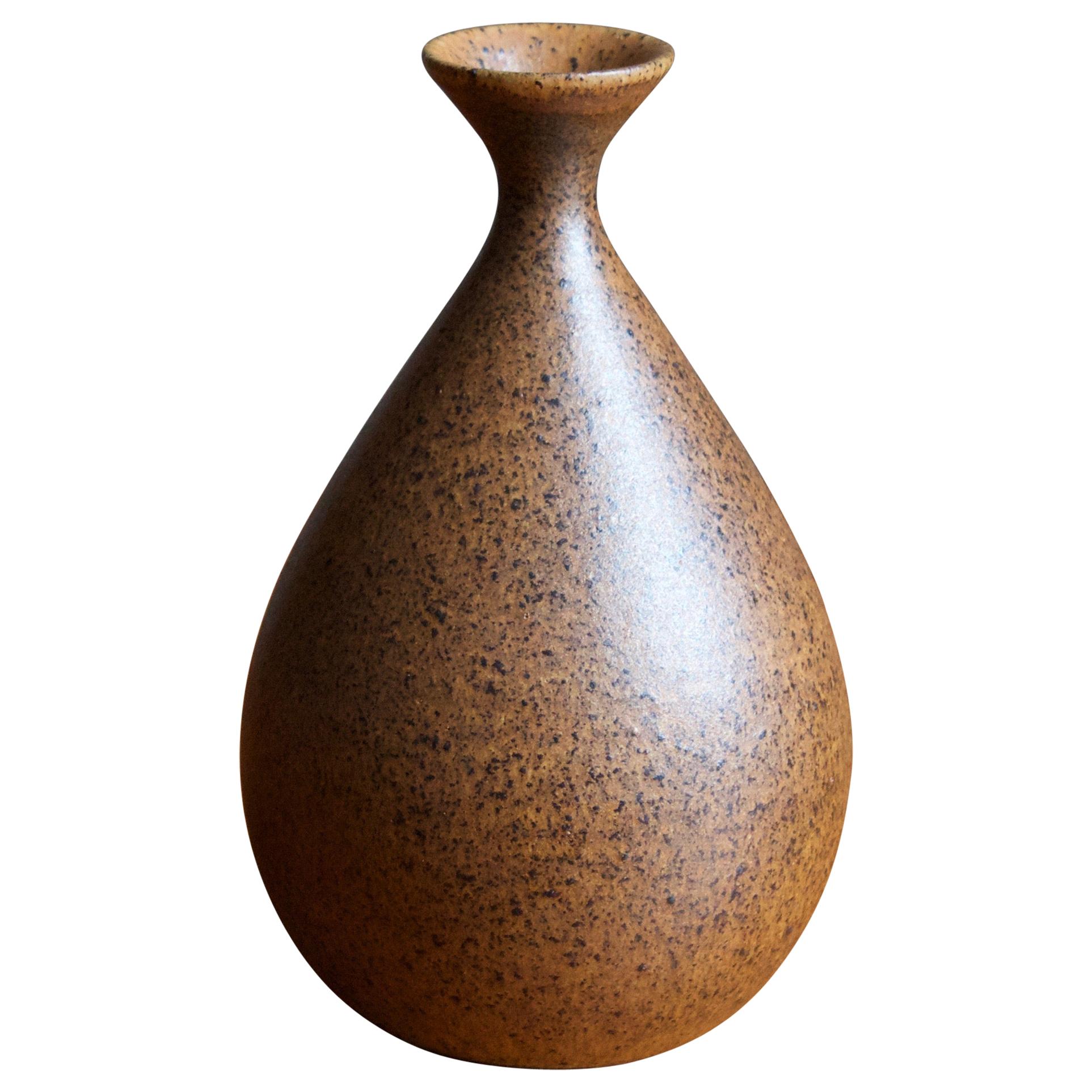 Bruno Karlsson, Small Vase, Brown Stoneware, Studio Ego, Sweden, 1960s