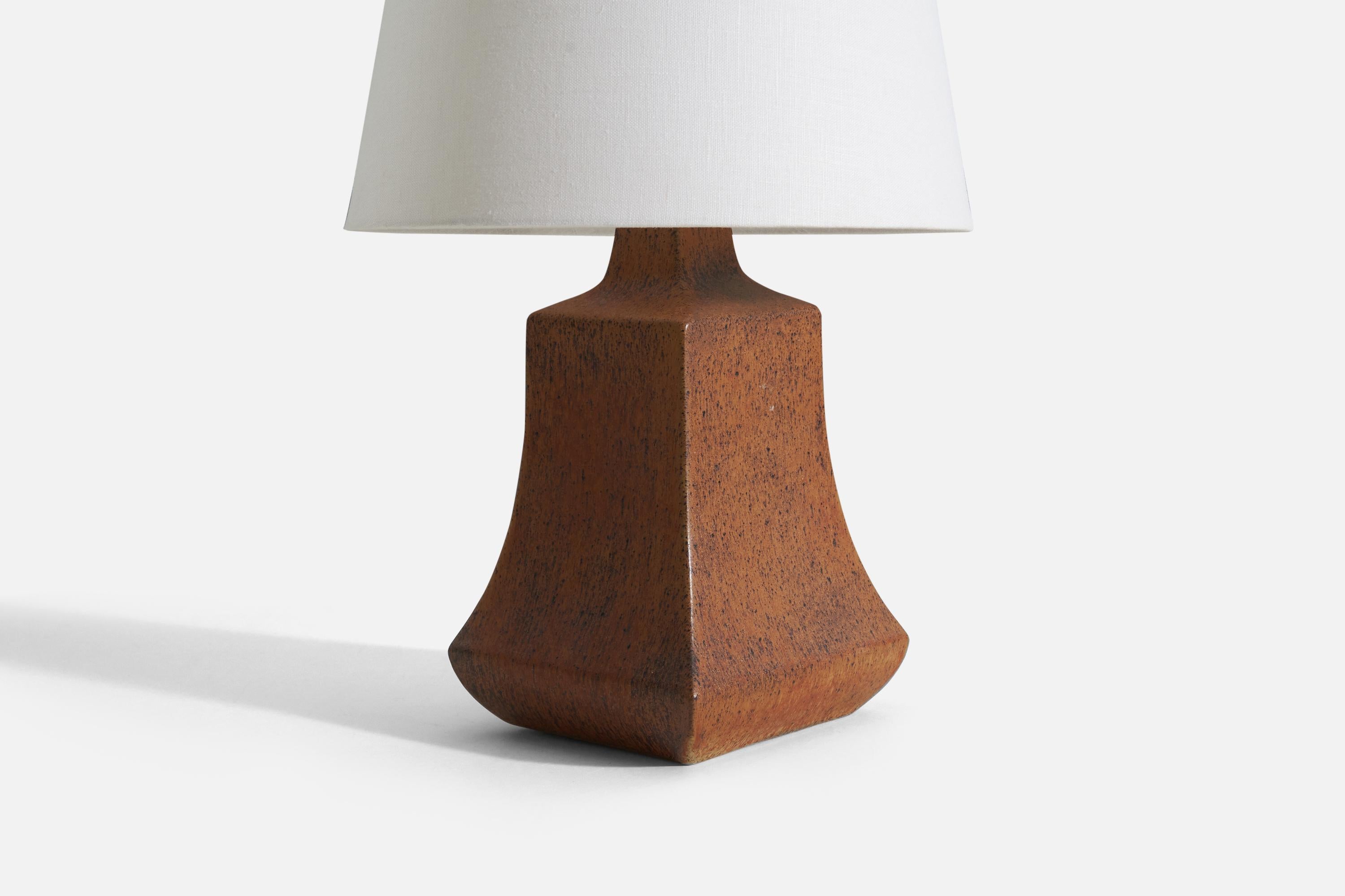 Mid-Century Modern Bruno Karlsson, Table Lamp, Brown-Glazed Stoneware, Ego Stengods, Sweden, 1960s For Sale