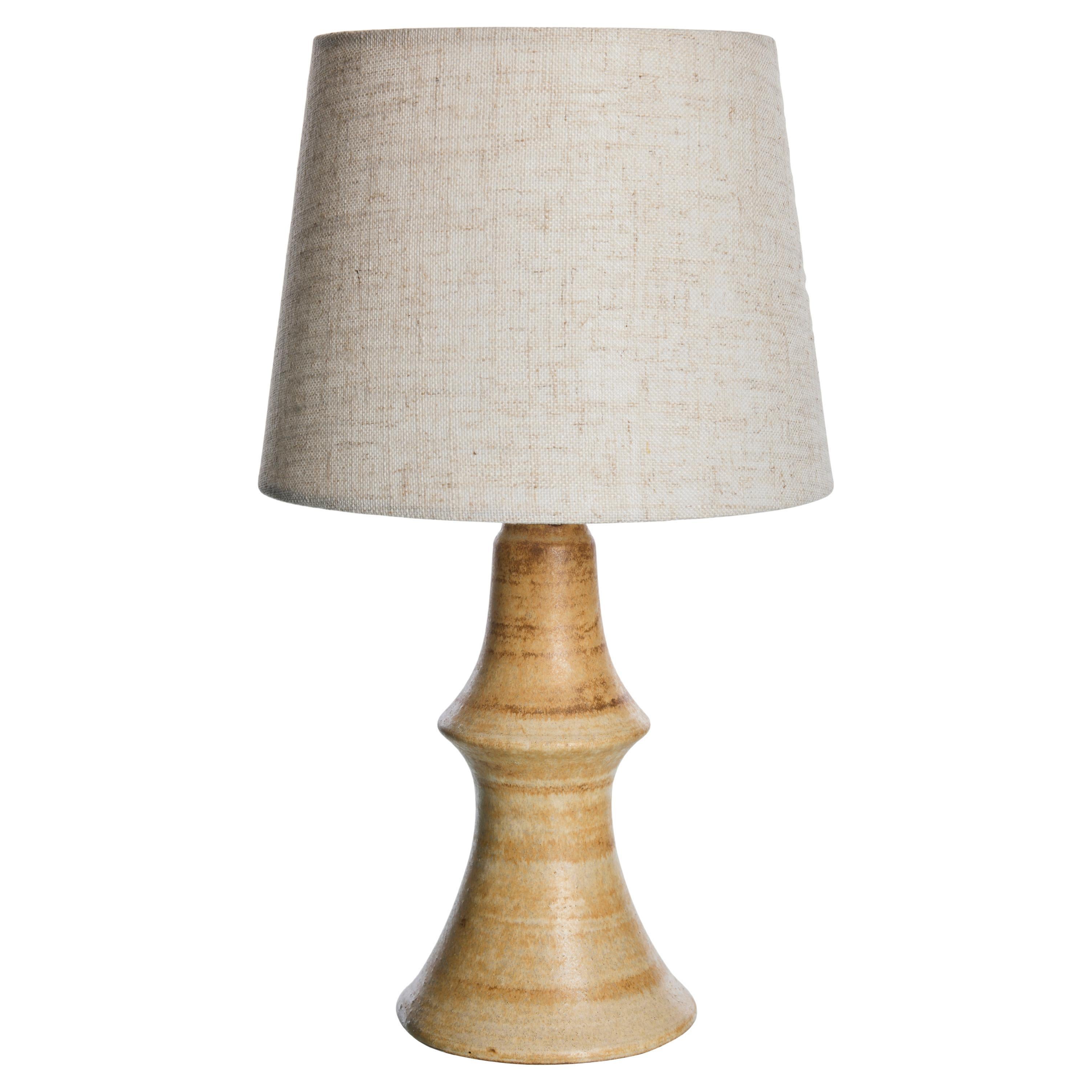 Bruno Karlsson, Lámpara de sobremesa, Gres esmaltado marrón, Studio Ego, Suecia, años 60 en venta