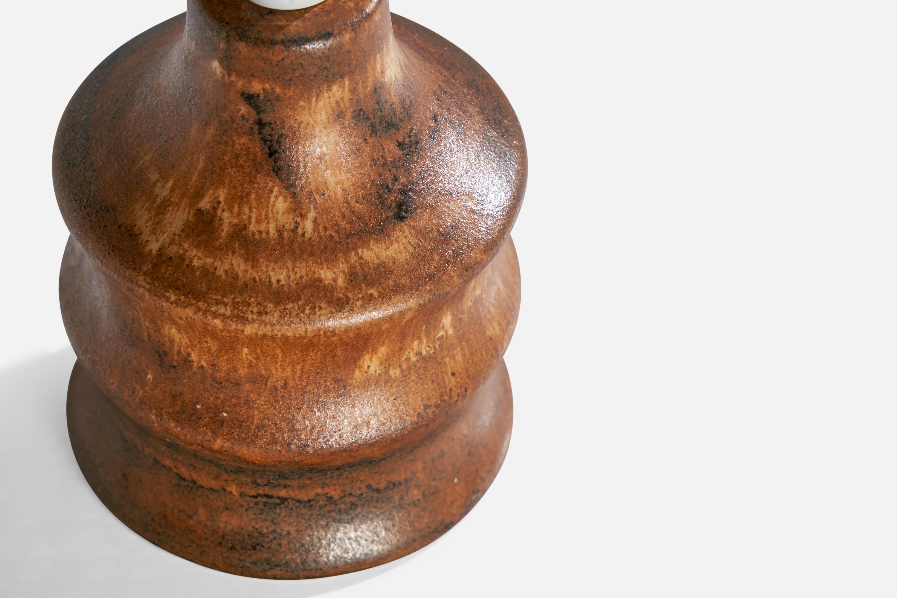 Suédois Bruno Karlsson, Lampe de Table, Grès, Suède, 1960 en vente