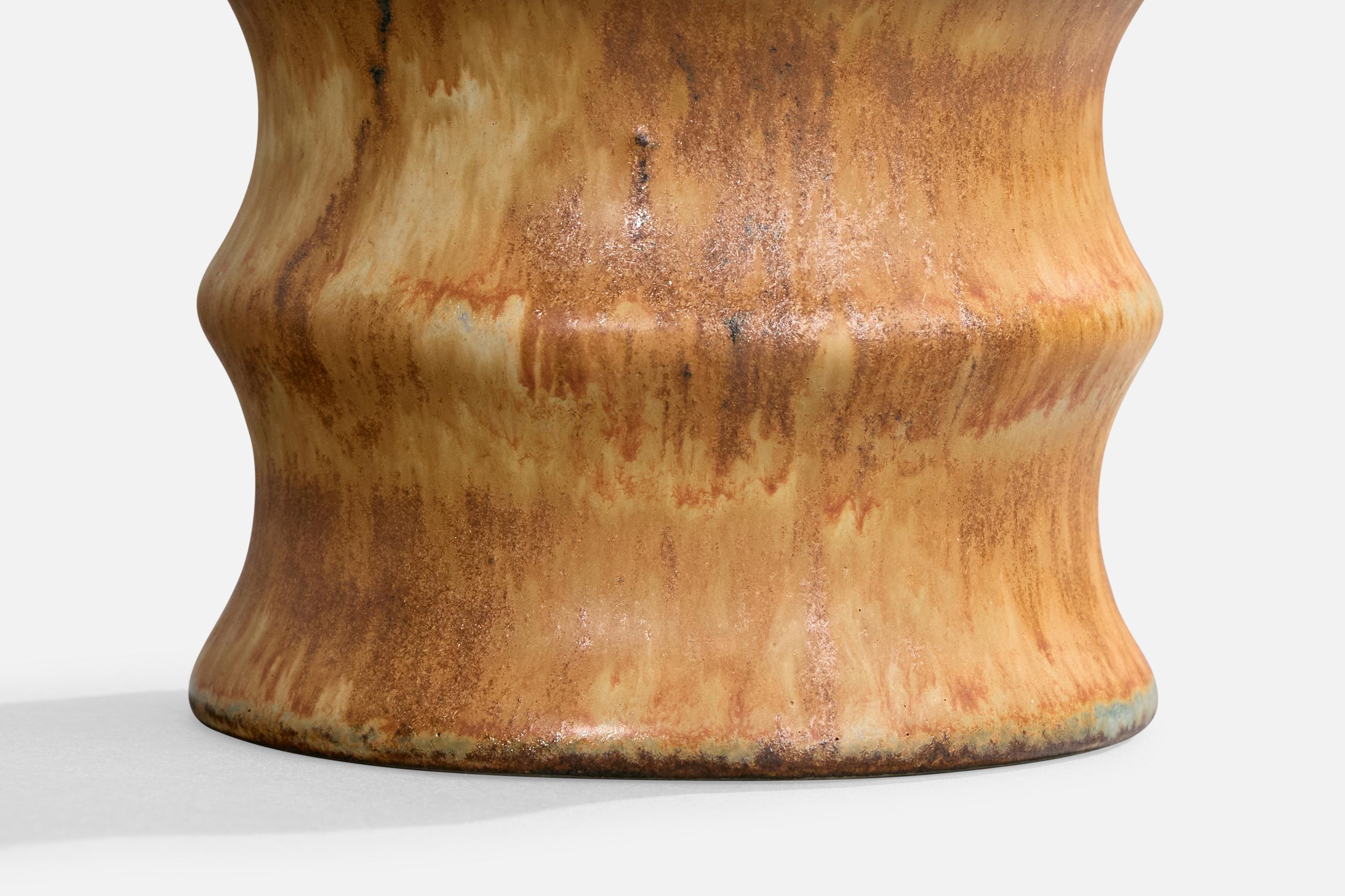 Milieu du XXe siècle Bruno Karlsson, Lampe de Table, Grès, Suède, 1960 en vente
