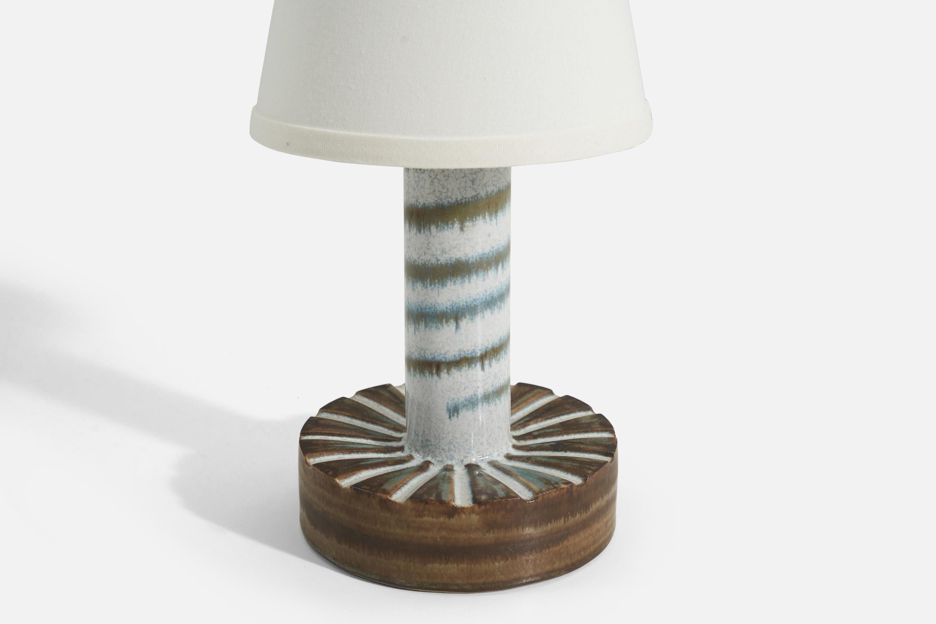 Swedish Bruno Karlsson, Table Lamp, White Glaze Stoneware, Ego Stengods, Sweden, 1960s For Sale