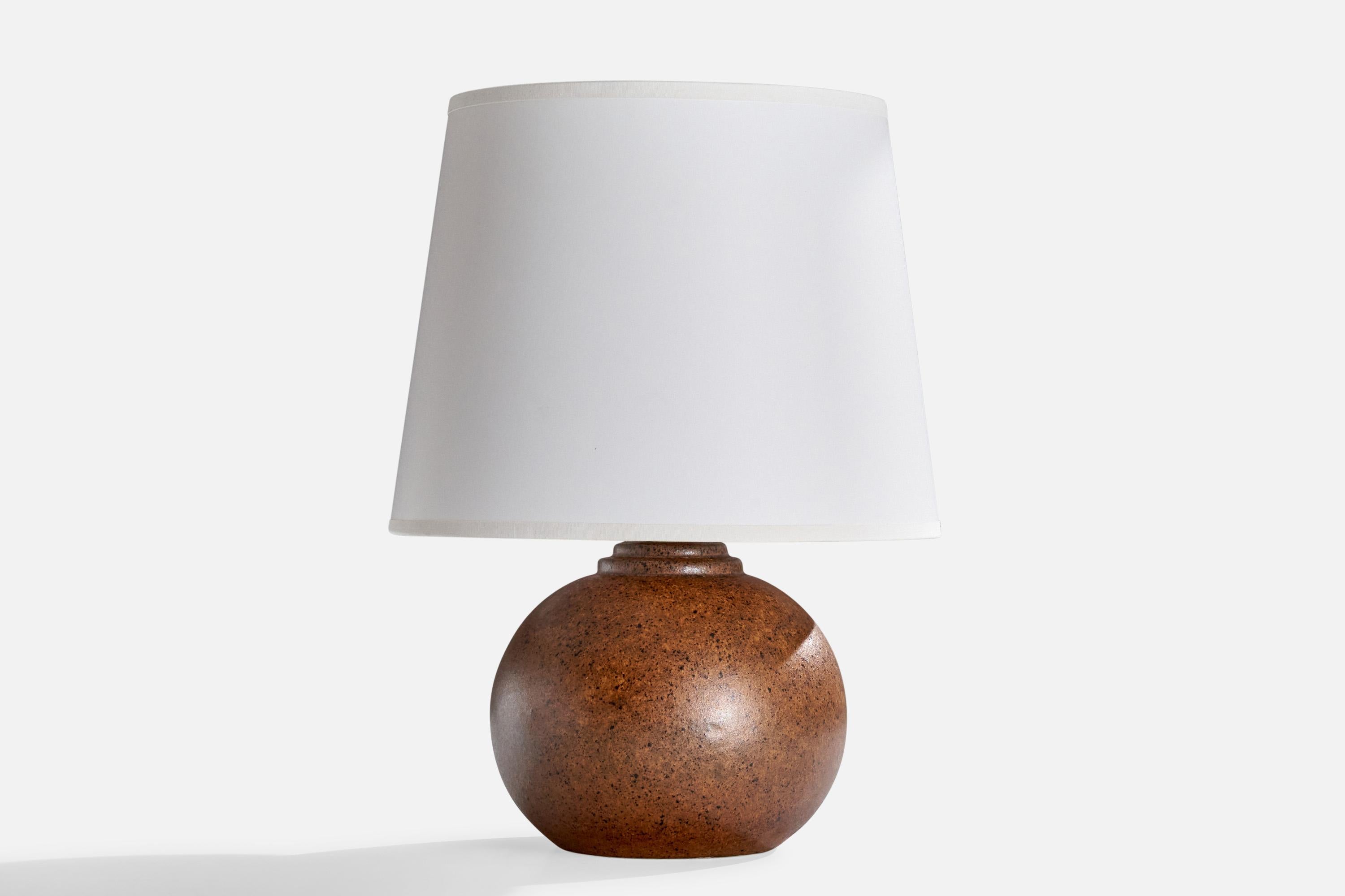 Scandinave moderne Bruno Karlsson, lampes de table, grès, Suède, années 1960 en vente