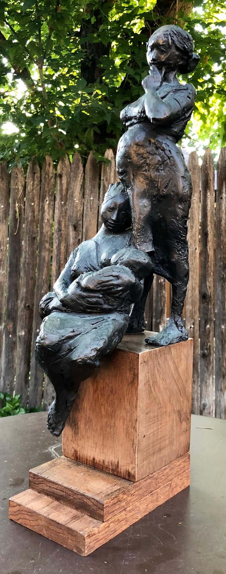 Two Mothers - Sculpture by Bruno Lucchesi