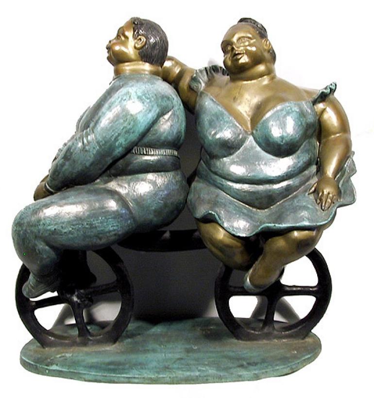 El Paseo by Bruno Luna, Mexican (1963)
Bronze Sculpture with patina, signature and numbering inscribed
Edition of XVI/XXX
Size: 21 x 21 x 8 in. (53.34 x 53.34 x 20.32 cm)