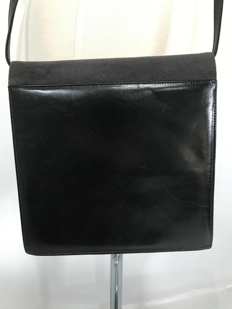 Bruno Magli Authentic Beige Leather Crossbody Shoulder Flap Purse Bag  Vintage