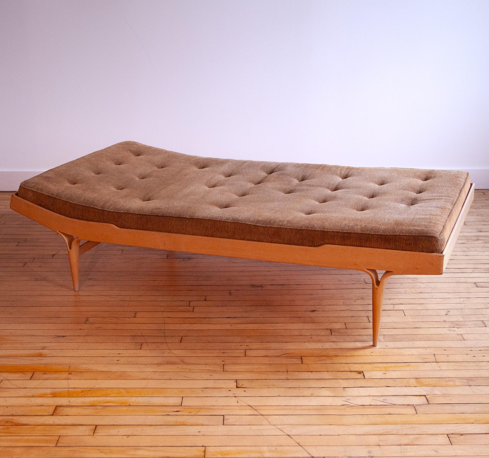 Suédois Méridienne moderne Berlin de Bruno Mathsson en vente