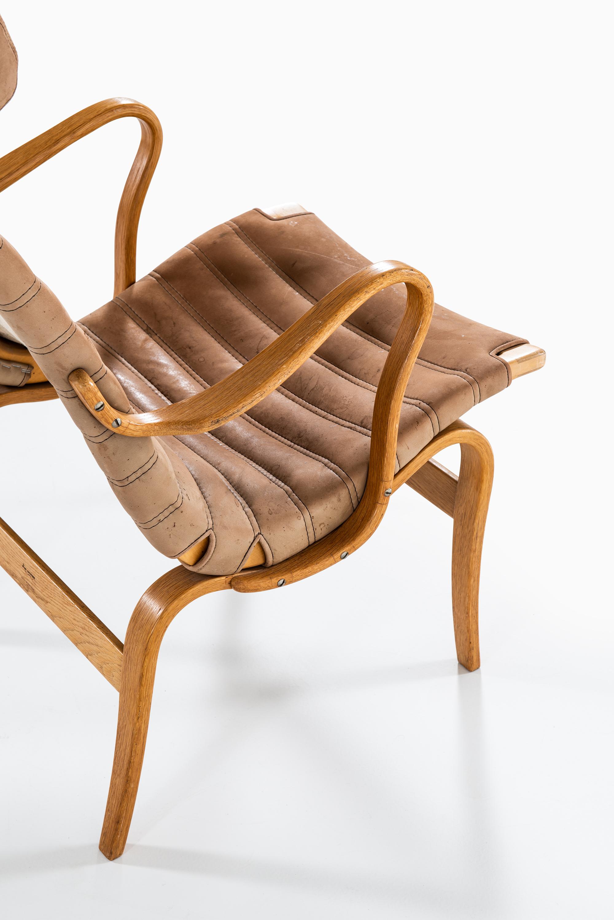 Fauteuils Bruno Mathsson modèle Eva Hög par Karl Mathsson AB en Suède en vente 4