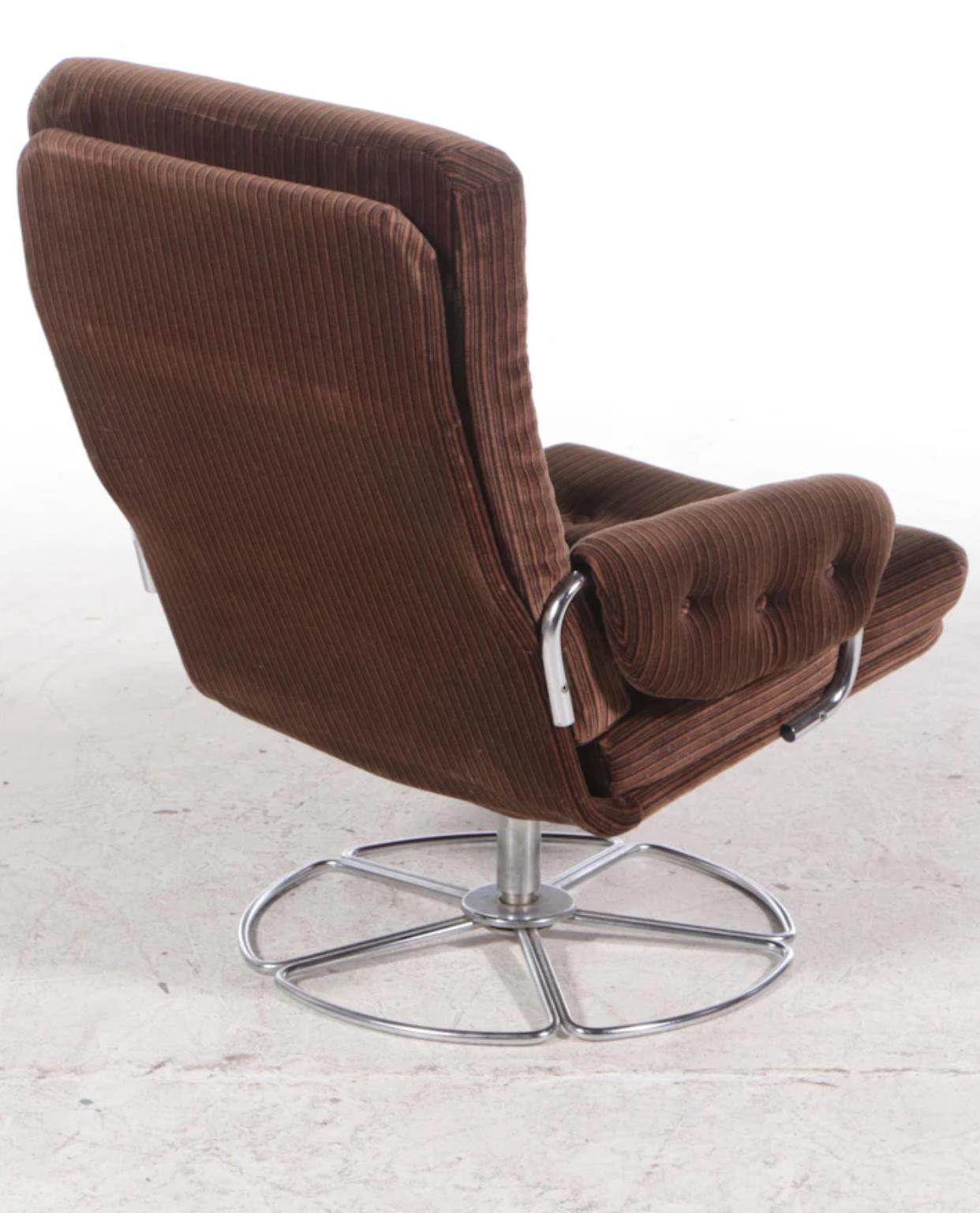 Mid-20th Century Bruno Mathsson for Dux Chrome Based Swivel Lounge Chair. 2 of 2 For Sale