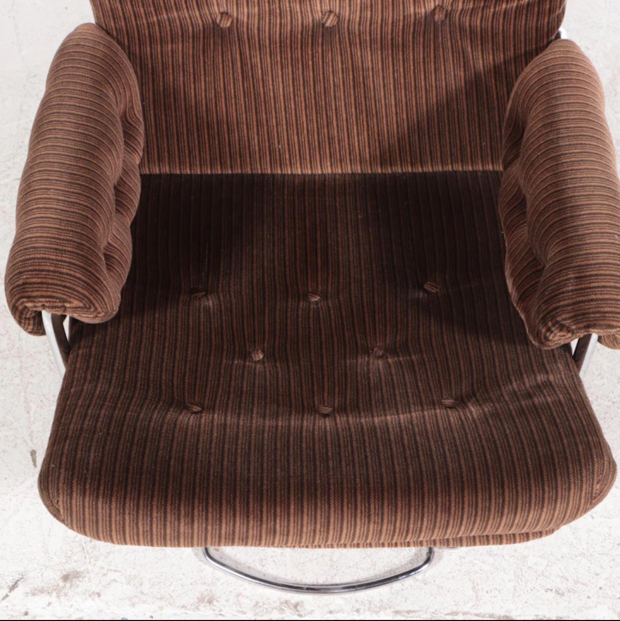 Suédois Fauteuil pivotant à base chromée Bruno Mathsson pour Dux, 1 de 2 en vente