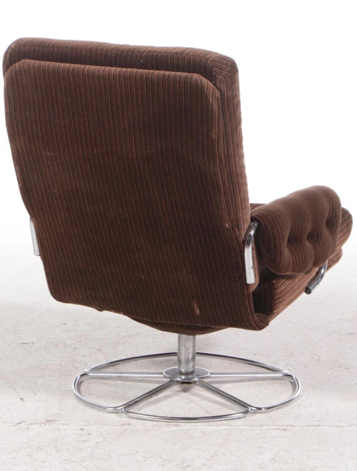 Mid-20th Century Bruno Mathsson for Dux Chrome Based Swivel Lounge Chair. 1 of 2 For Sale