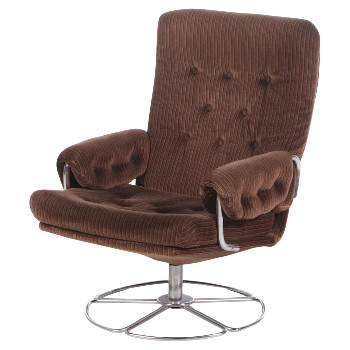 Bruno Mathsson for Dux Chrome Based Swivel Lounge Chair. 1 of 2 For Sale