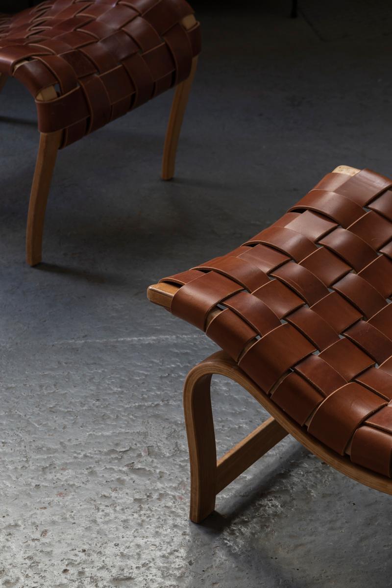 Leather Bruno Mathsson for Karl Mathsson Lounge Chair ‘Vilstol 36’ with Foot Stool