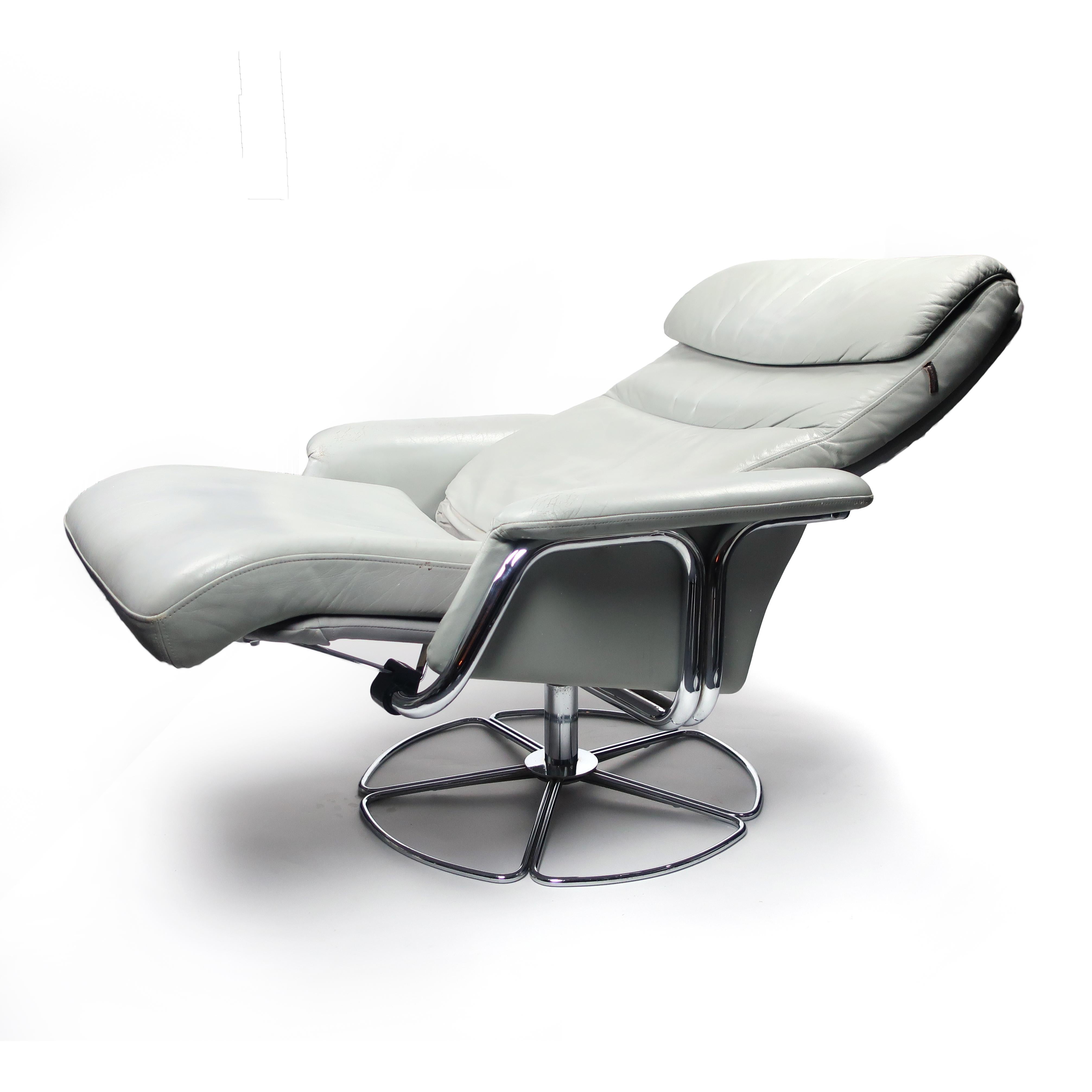 Swedish Bruno Mathsson Gray Leather and Chrome Lounge Chair for DUX