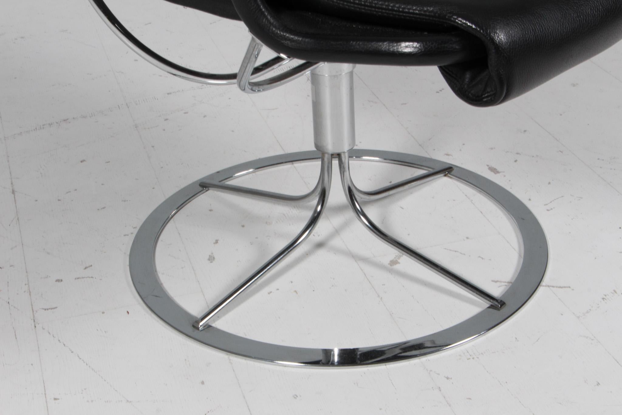 Bruno Mathsson Jetson Lounge Chair with Black Leather In Good Condition In Esbjerg, DK