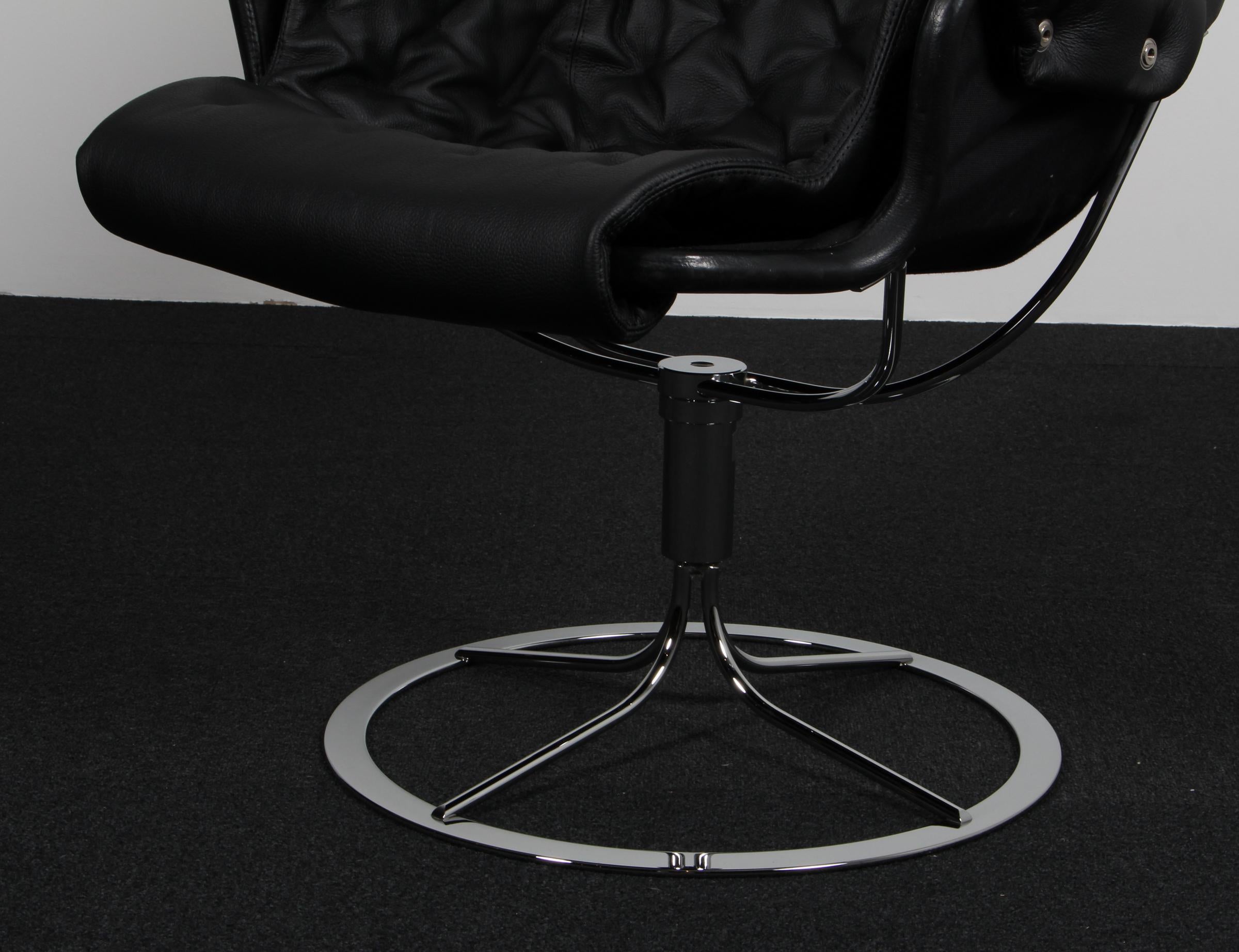 Bruno Mathsson Jetson Lounge Chair with Black Leather mediados del siglo XX en venta
