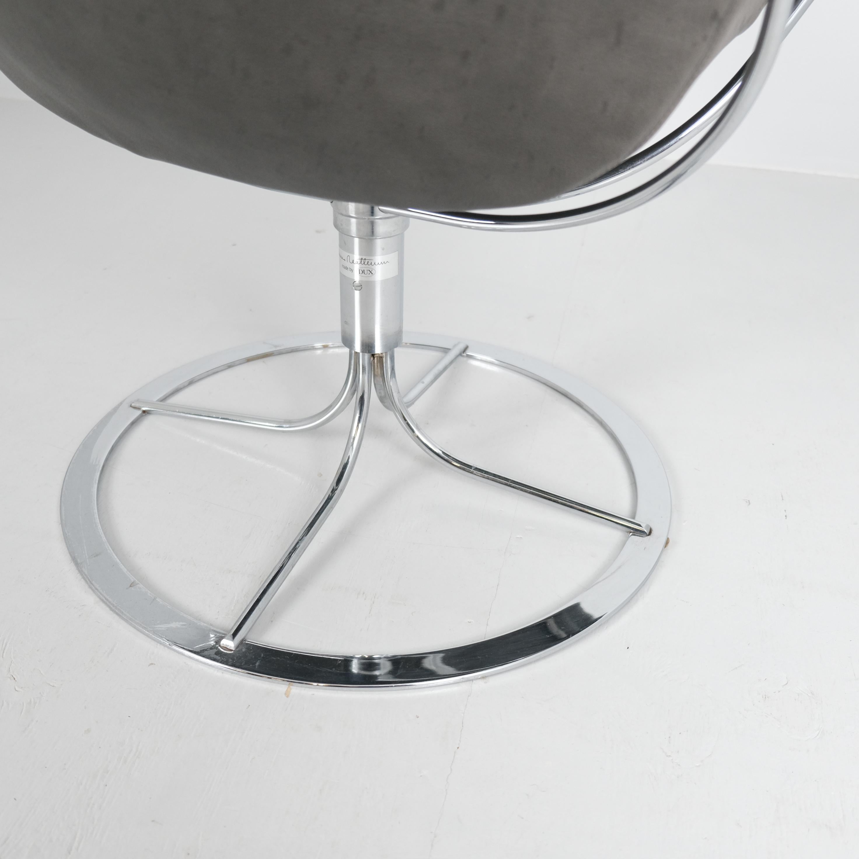 Bruno Mathsson Jetson Swivel Chair in Chrome & Black Leather, Dux late 20th C. en venta 4