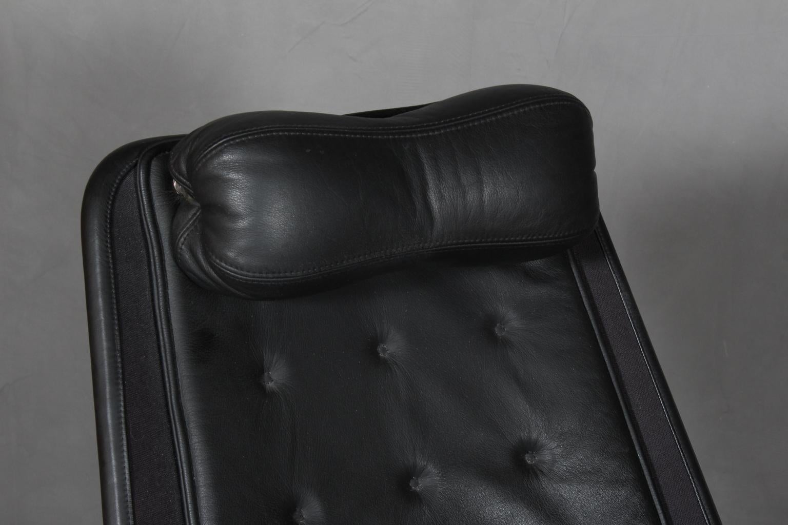 Mid-Century Modern Bruno Mathsson Jetsson Lounge Chair with Black Leather