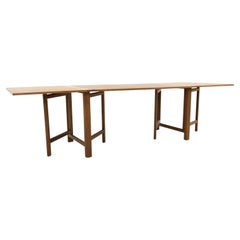 Table Bruno Mathsson Karl Mathsson Maria MCM Expanding Gate Leg Drop Leaf Table en teck