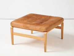 Bruno Mathsson Lederhocker „Ottoman“, Dux, Schweden, um 1969