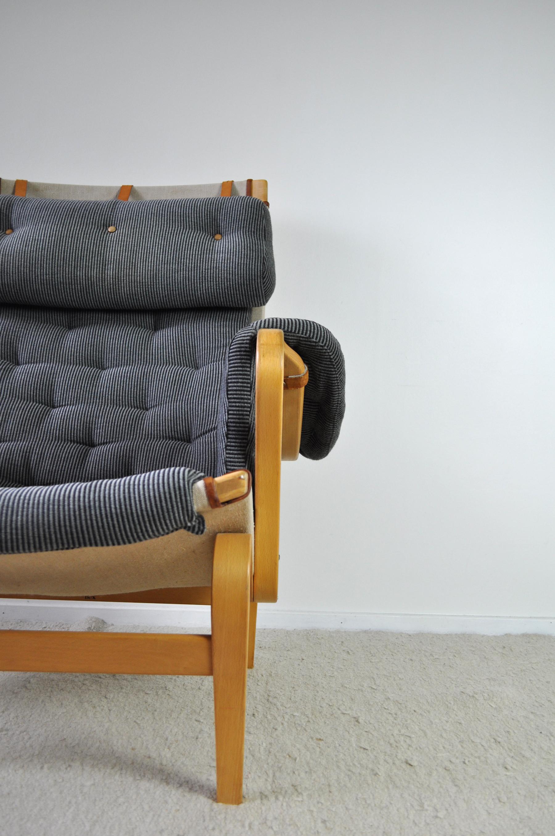 Bruno Mathsson Lounge Chair Pernilla 69 for DUX, Sweden In Good Condition For Sale In Vordingborg, DK