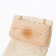 Bruno Mathsson Lounge Chair "Pernilla" in Bluegrey Sheepskin