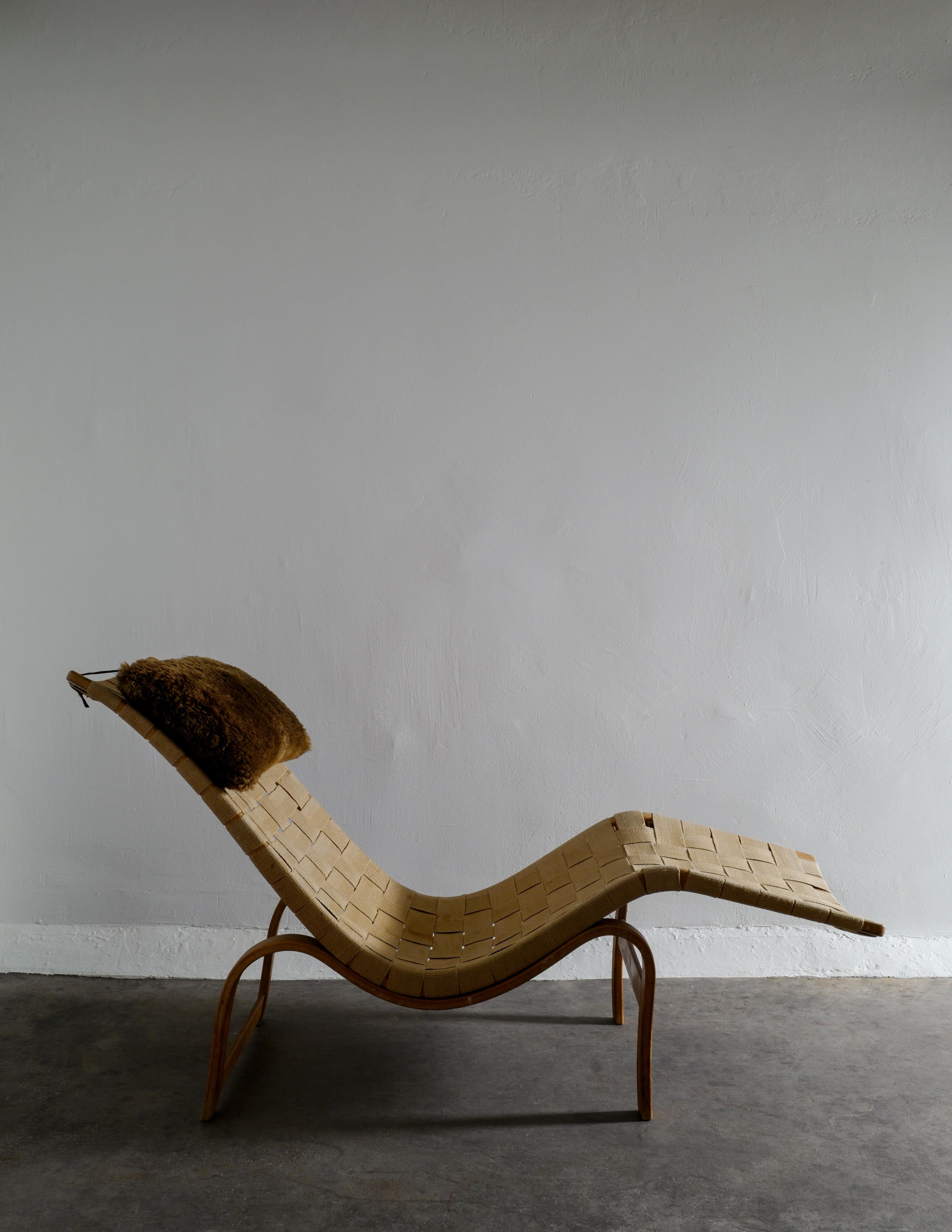Rare lounge chair model 