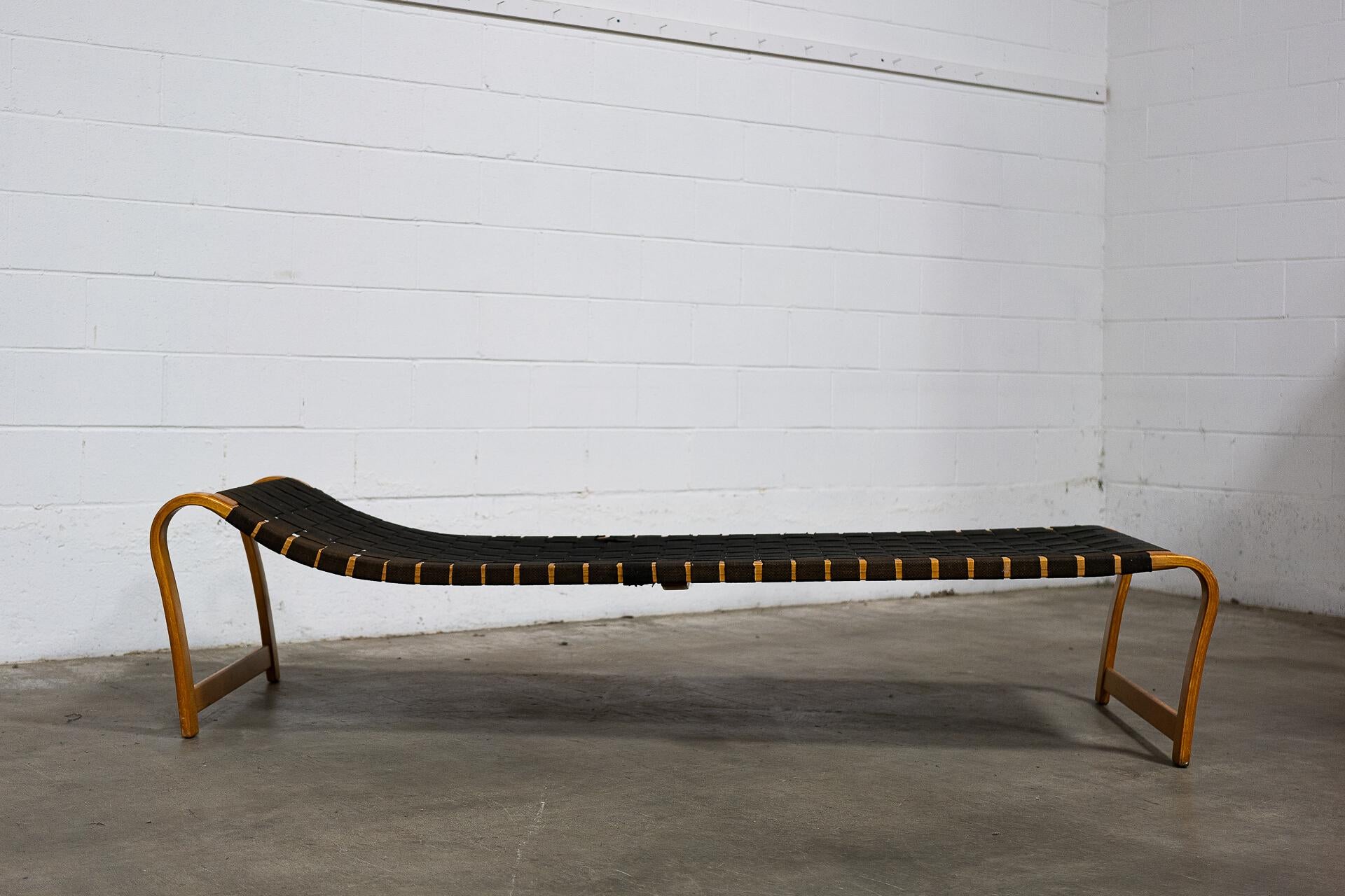 Mid-20th Century Bruno Mathsson “Paris” Daybed For Sale