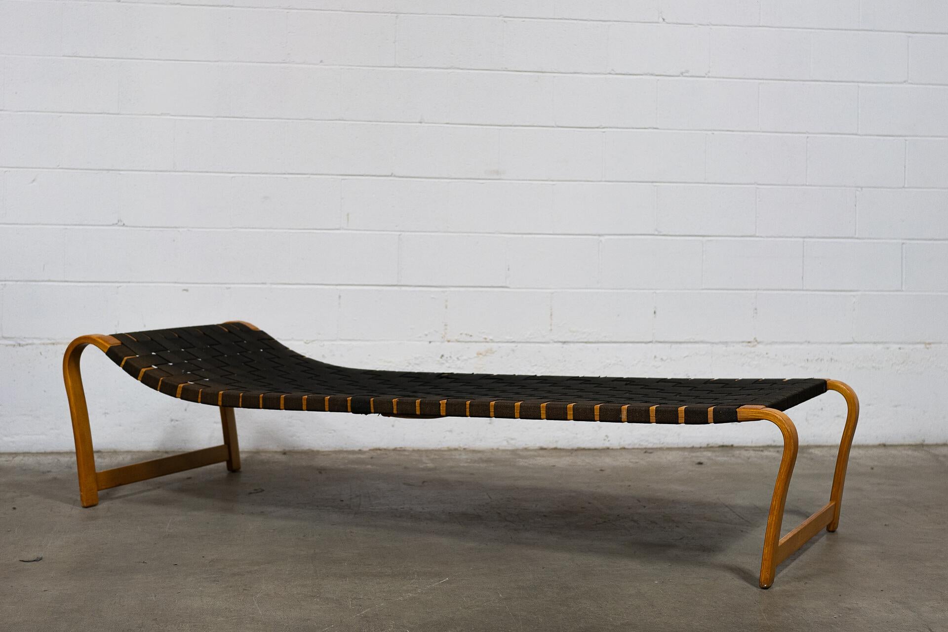Linen Bruno Mathsson “Paris” Daybed For Sale