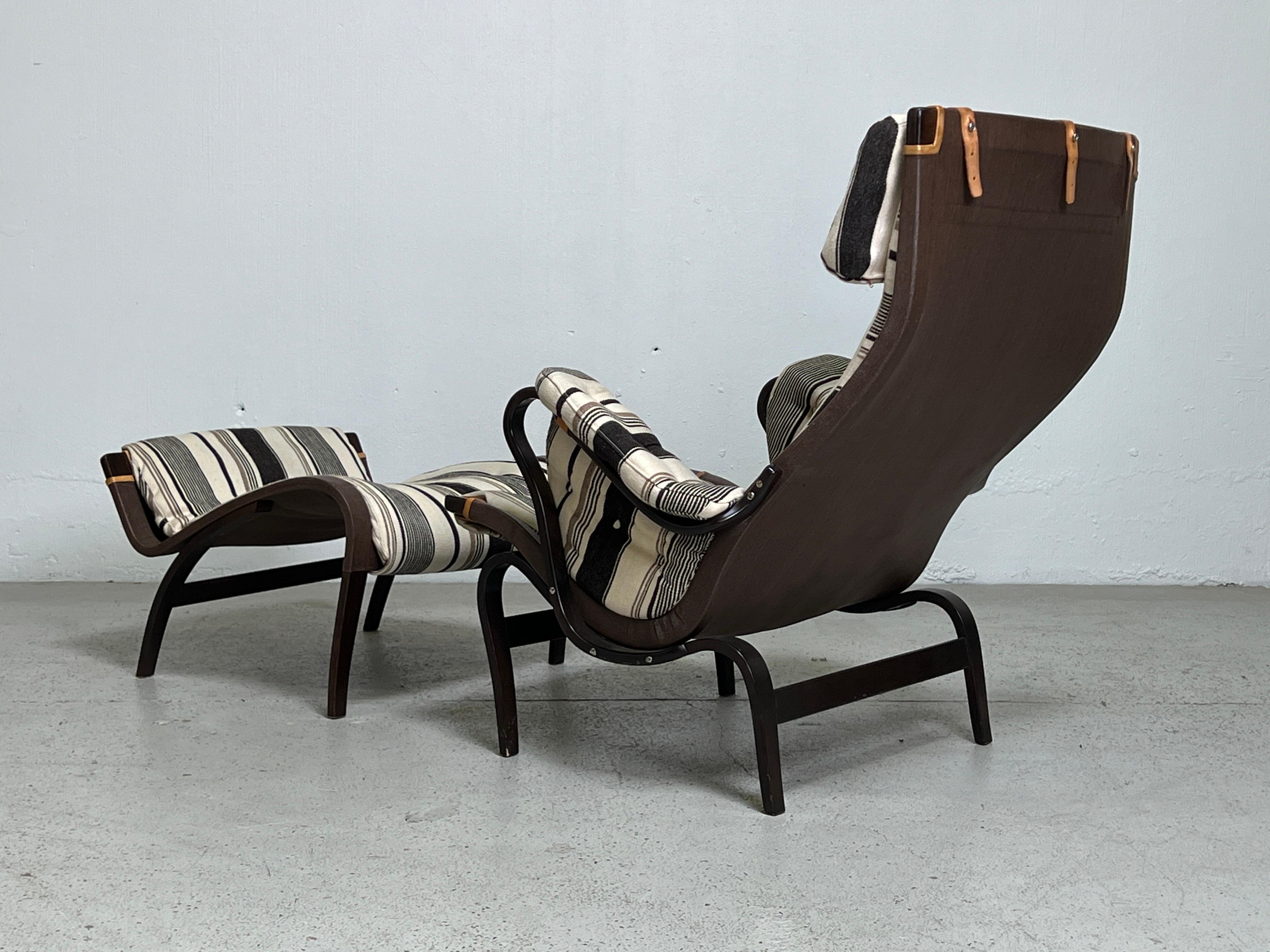 Bruno Mathsson Pernilla Lounge Chair and Ottoman  For Sale 5