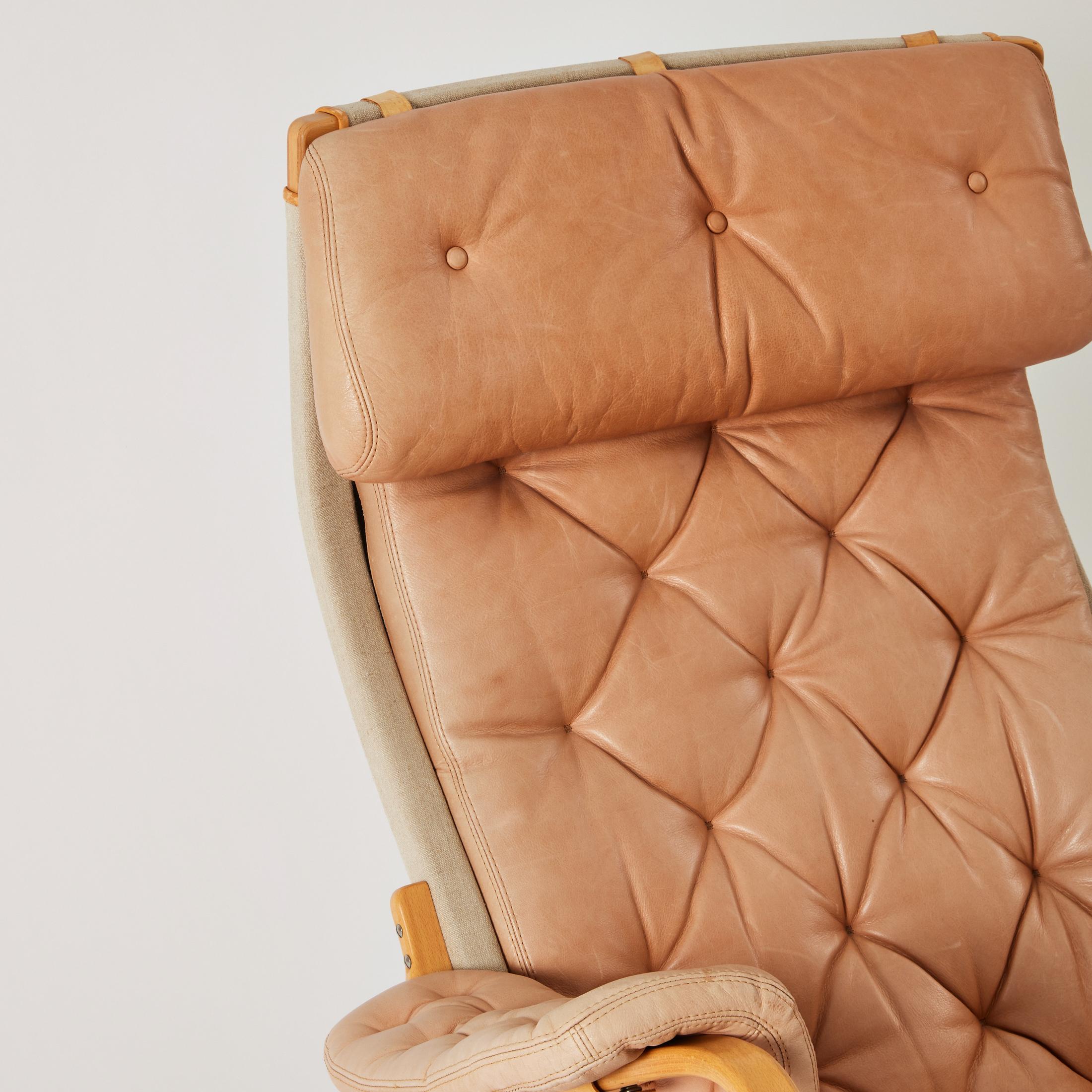 Bruno Mathsson Pernilla 69 Leather and Beech Chair, Dux, Sweden In Good Condition In Brooklyn, NY