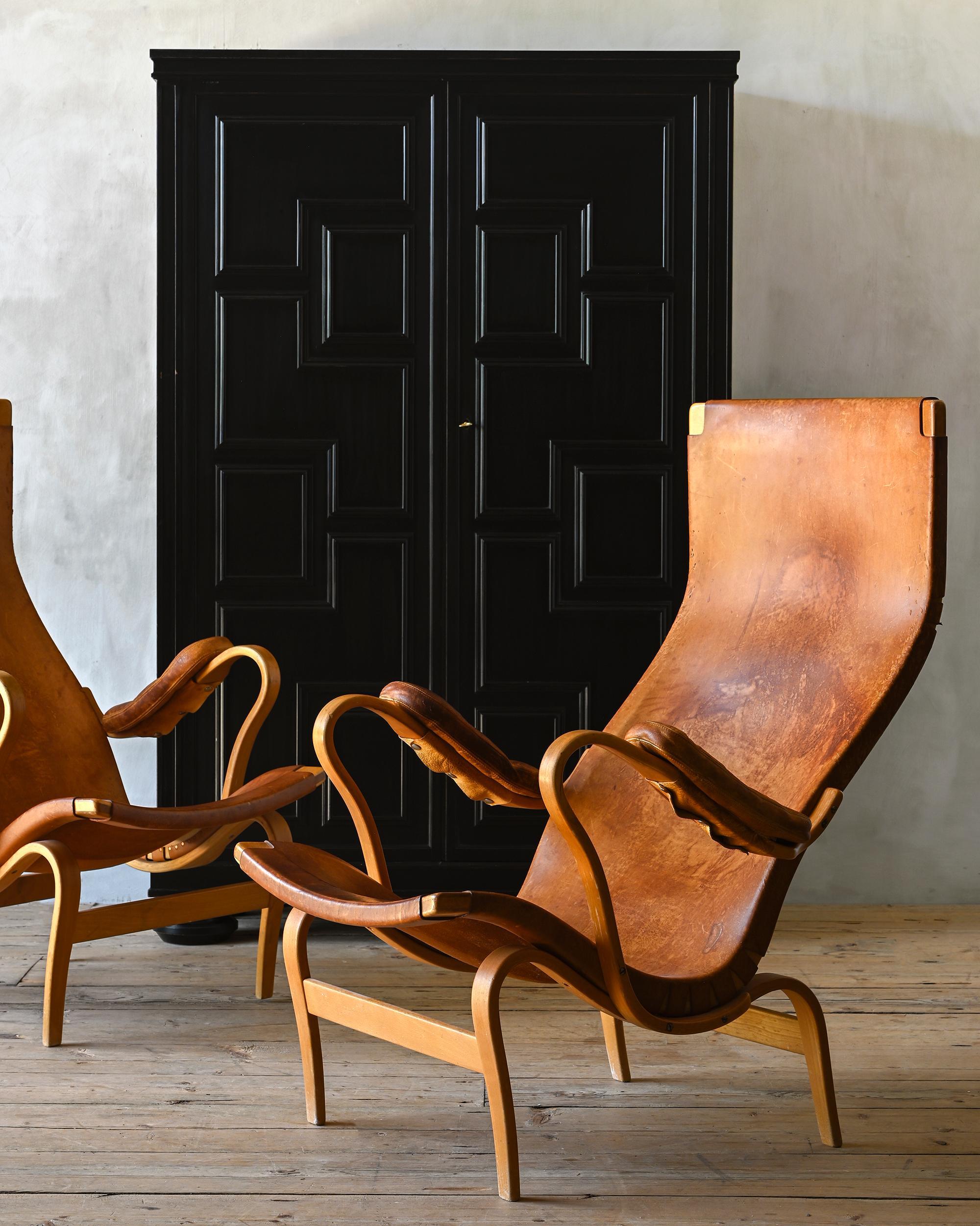 Bruno Mathsson, Sillones Pernilla Moderno de mediados de siglo en venta